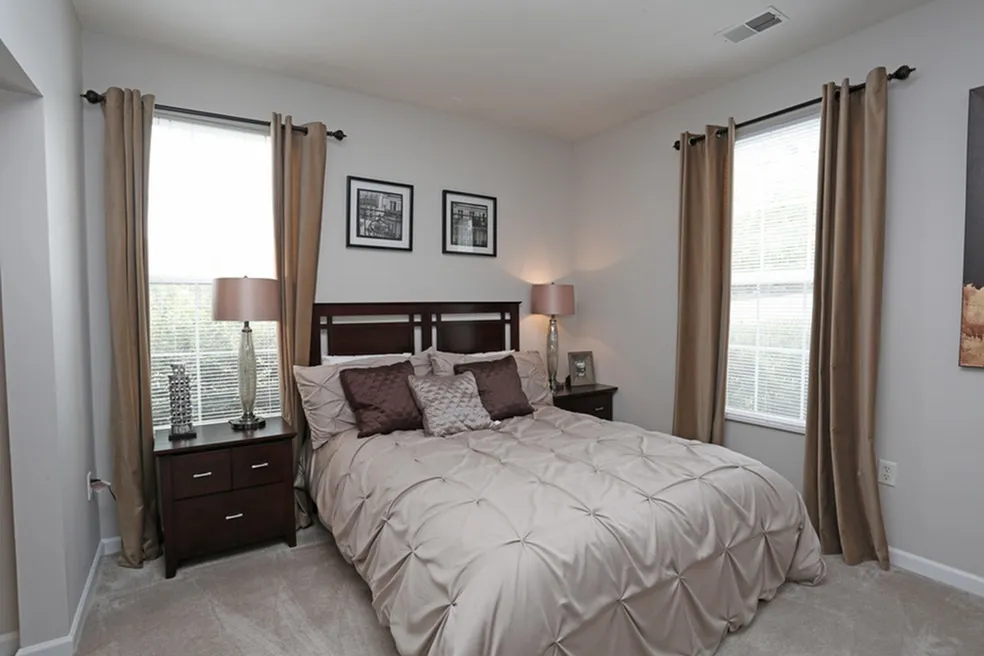 Bedroom with windows at Ventana Hills in Coraopolis, Pennsylvania