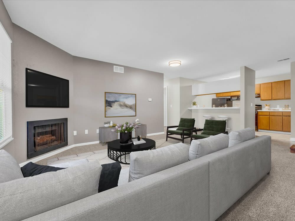 A spacious living room at Wyndham Hill in Grand Rapids, Michigan