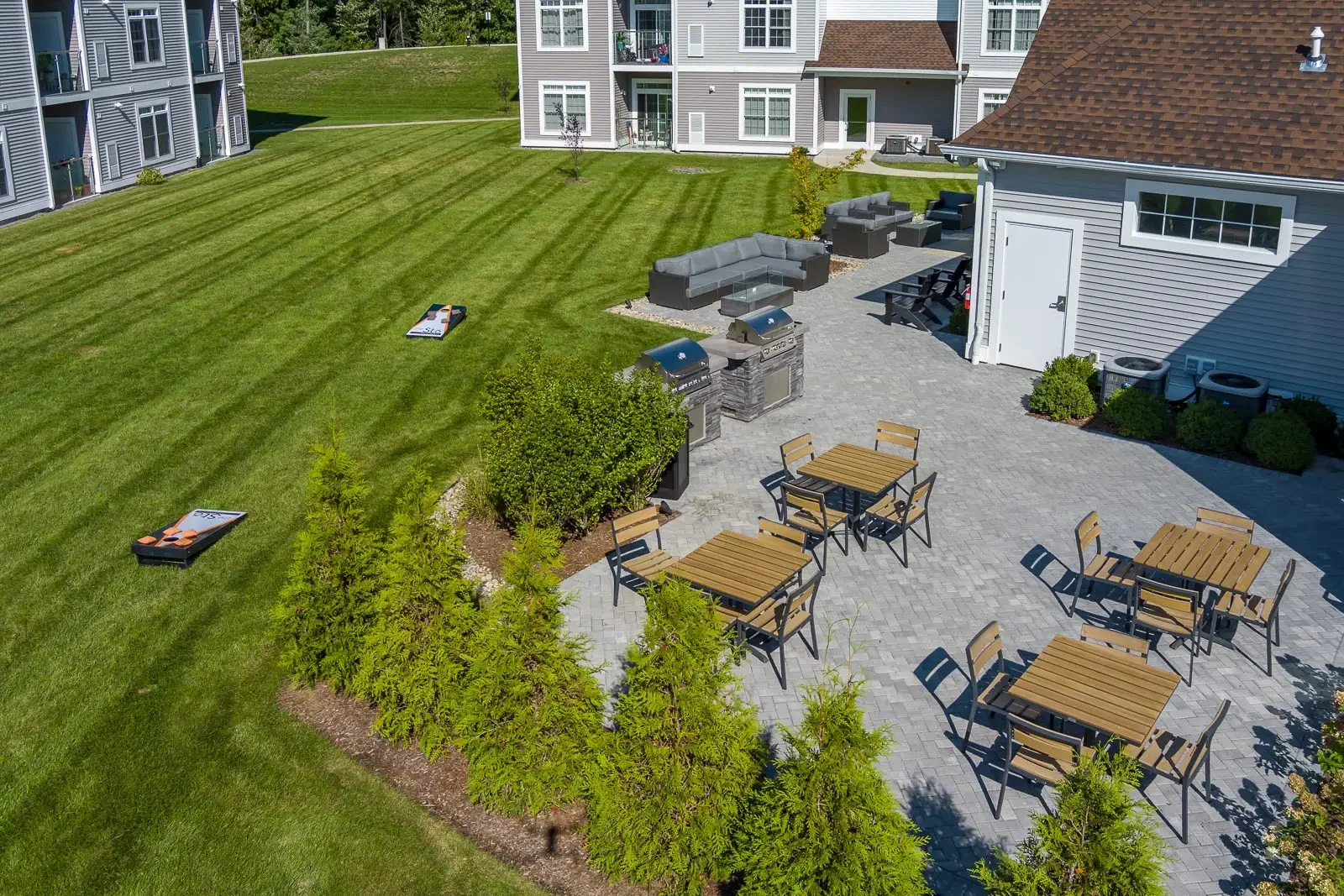Community dinning space at The Sto at Stoughton in Stoughton, Massachusetts