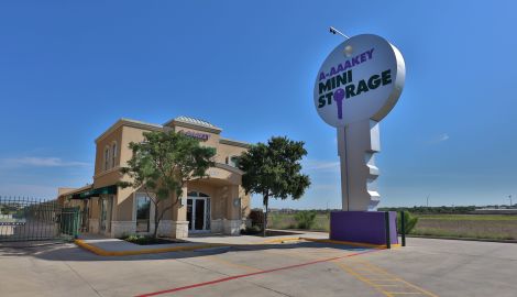 San Antonio, Texas storage facility Front sign