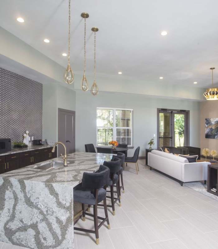 Community area at Lakeside Villas in Baton Rouge, Louisiana