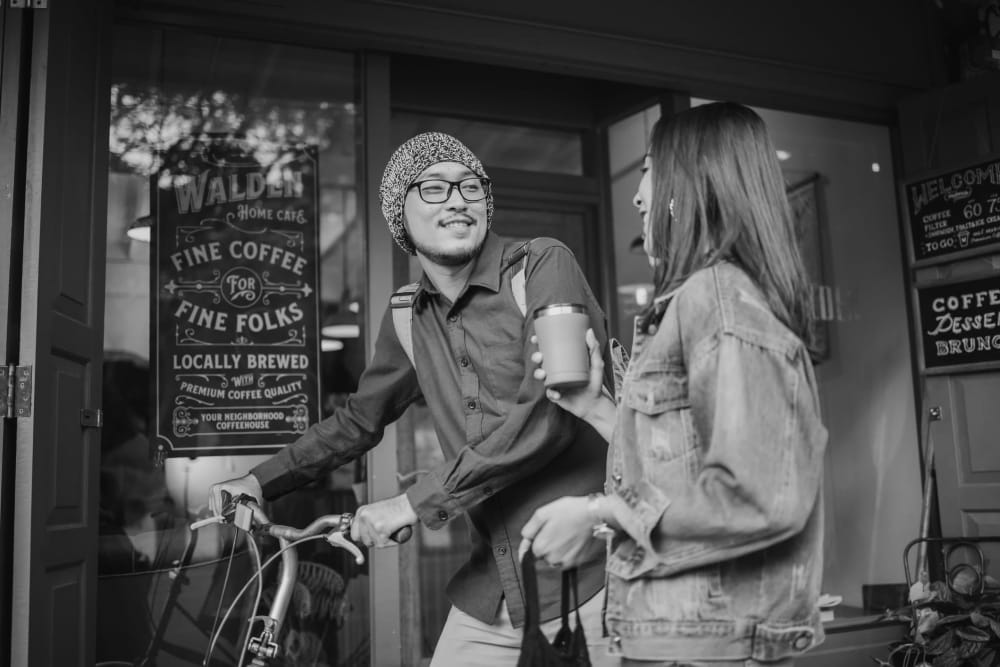 Friends getting coffee near INFINITE in Chicago, Illinois