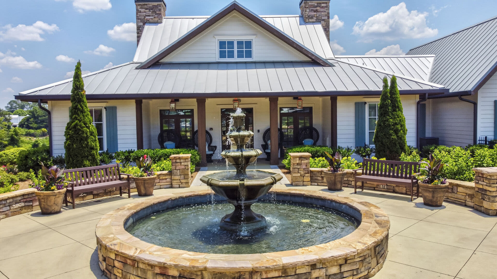 Fountain Avonlea Creekside in Marietta, Georgia