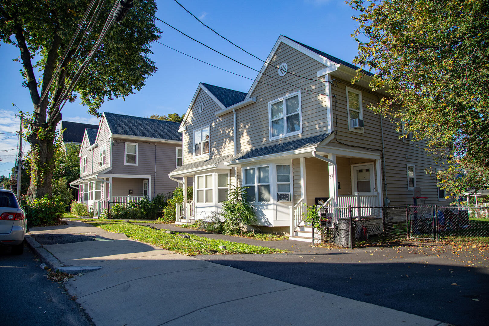 Exterior shot of the apartment at Brook Avenue Apartments in Roxbury, Massachusetts