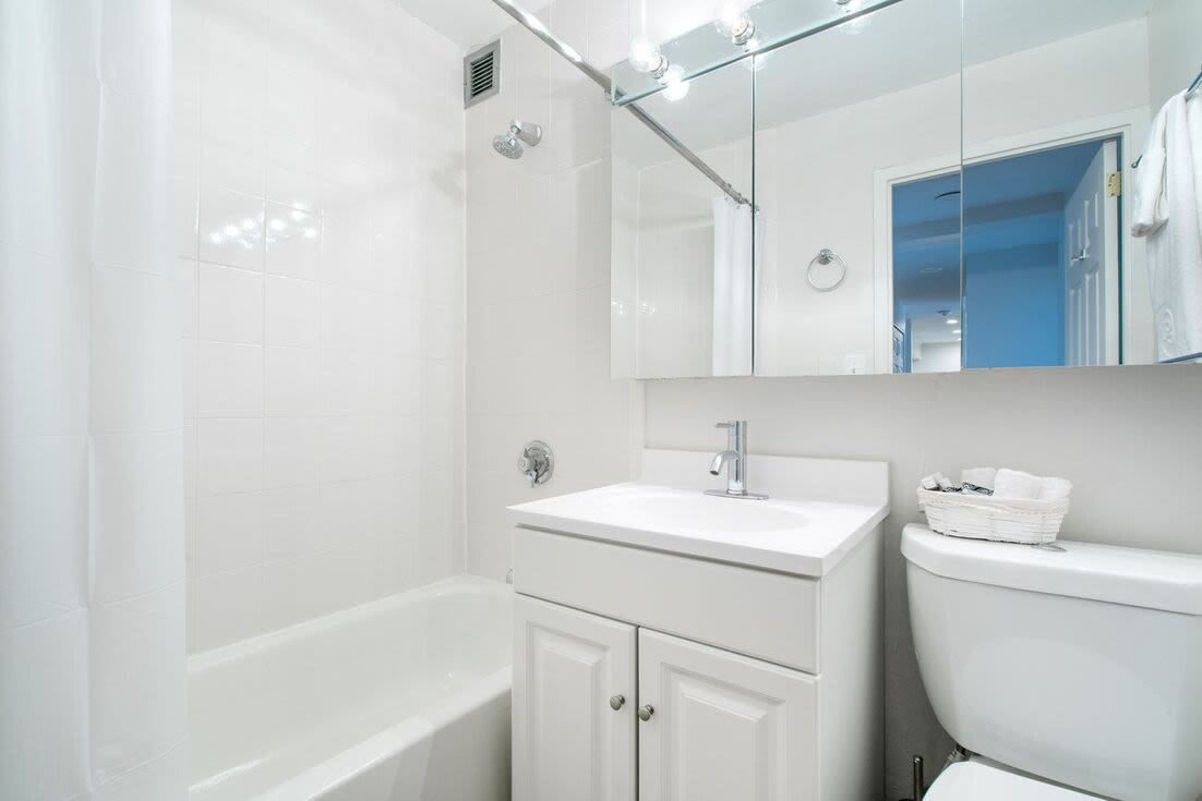 Bathroom with large vanity Christopher Columbus Plaza in Boston, Massachusetts