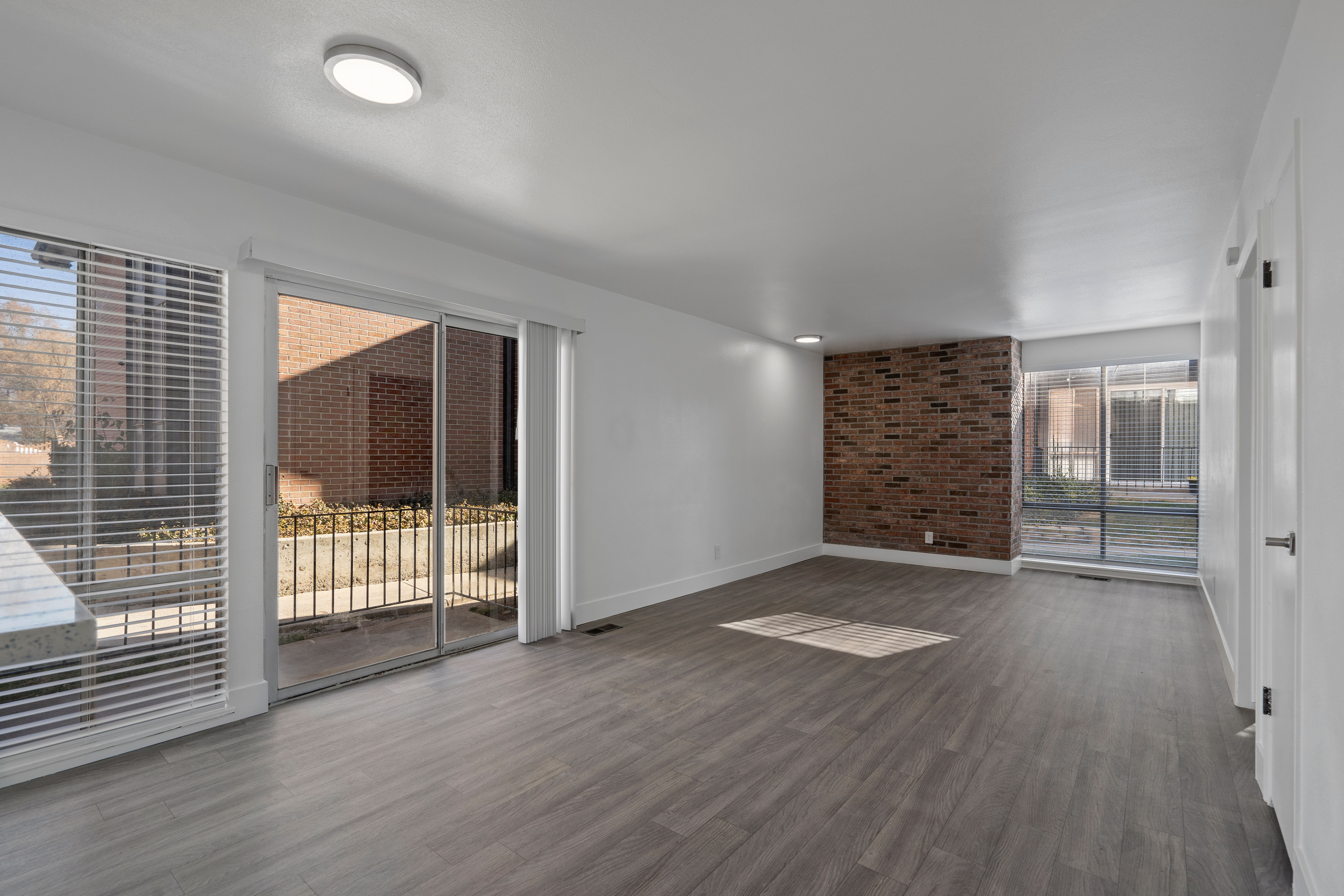 The Franklyn Apartments 4 of 7