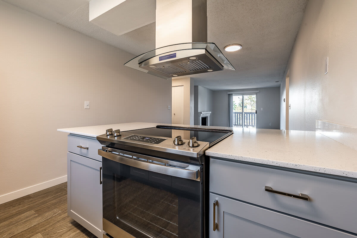 1202 Pearl 3 of 7