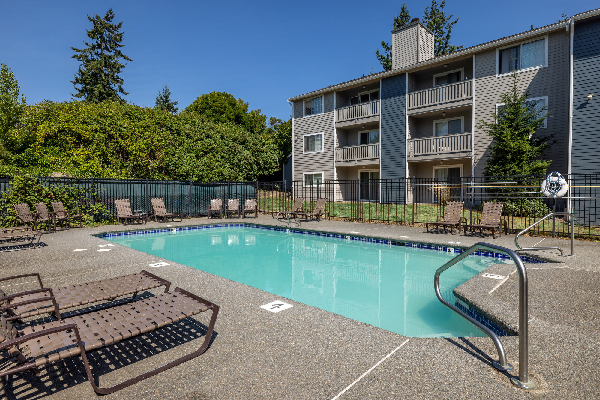 1202 Pearl 6 of 7
