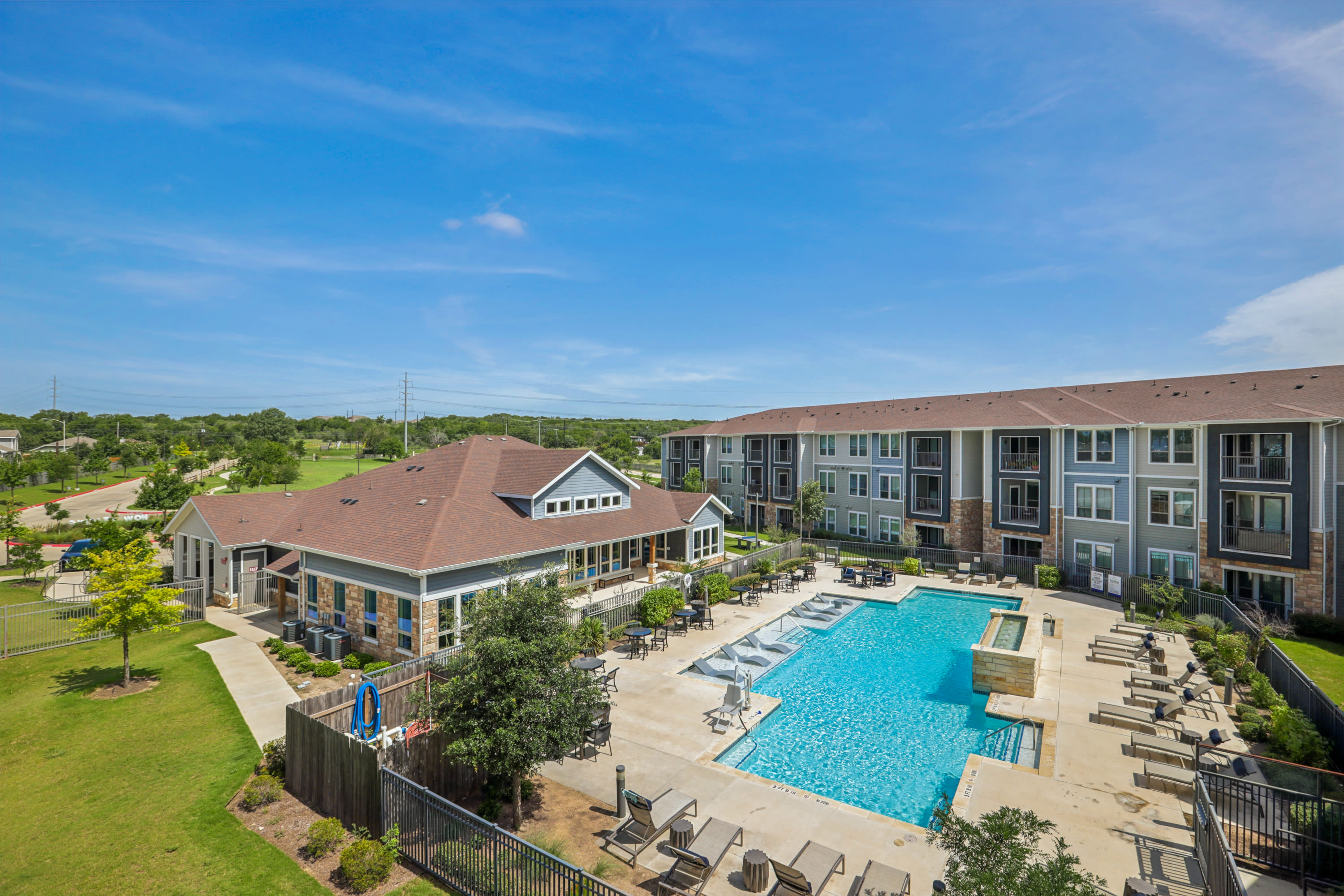 Limestone Ridge Apartments 11 of 12