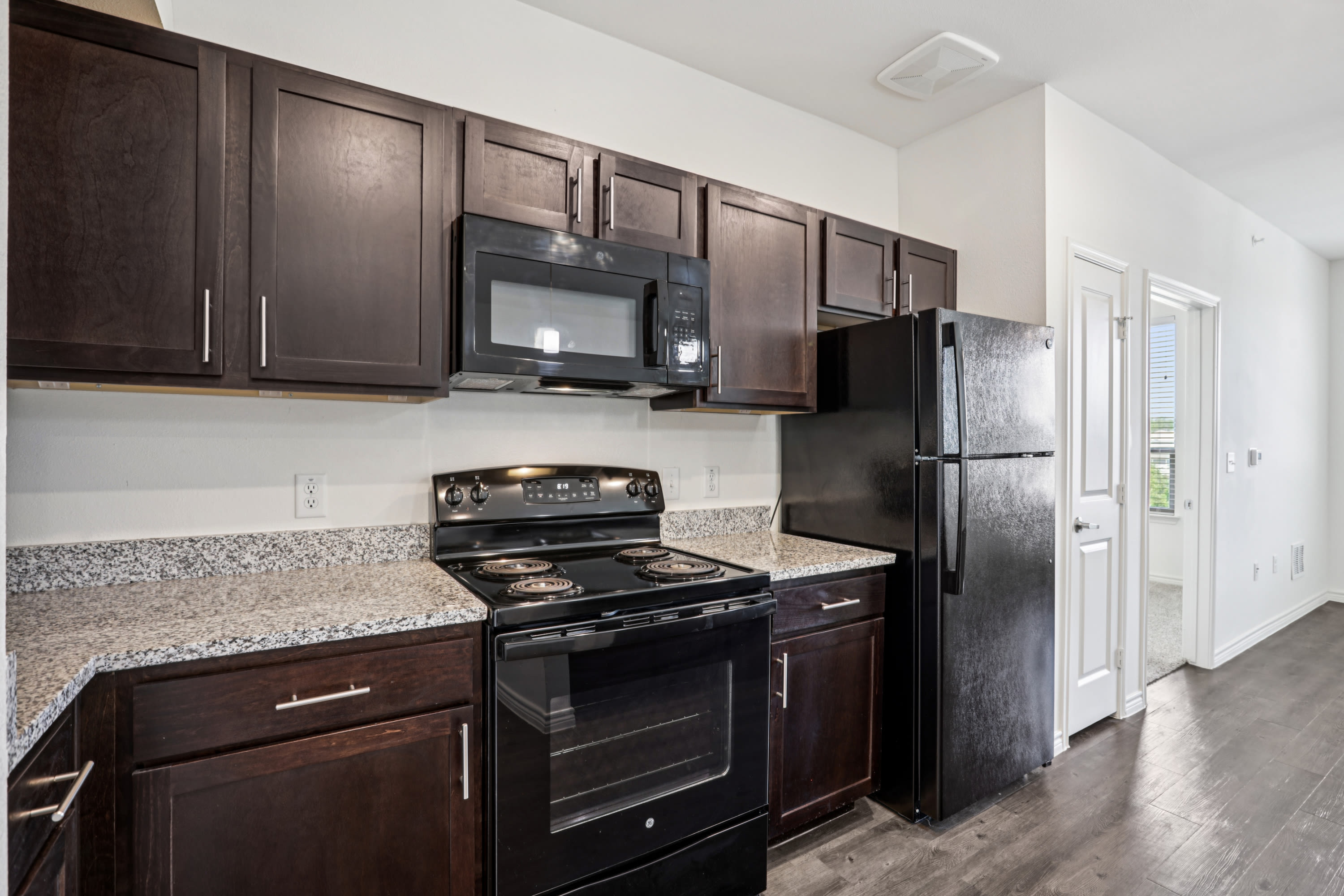 Limestone Ridge Apartments 34 of 44