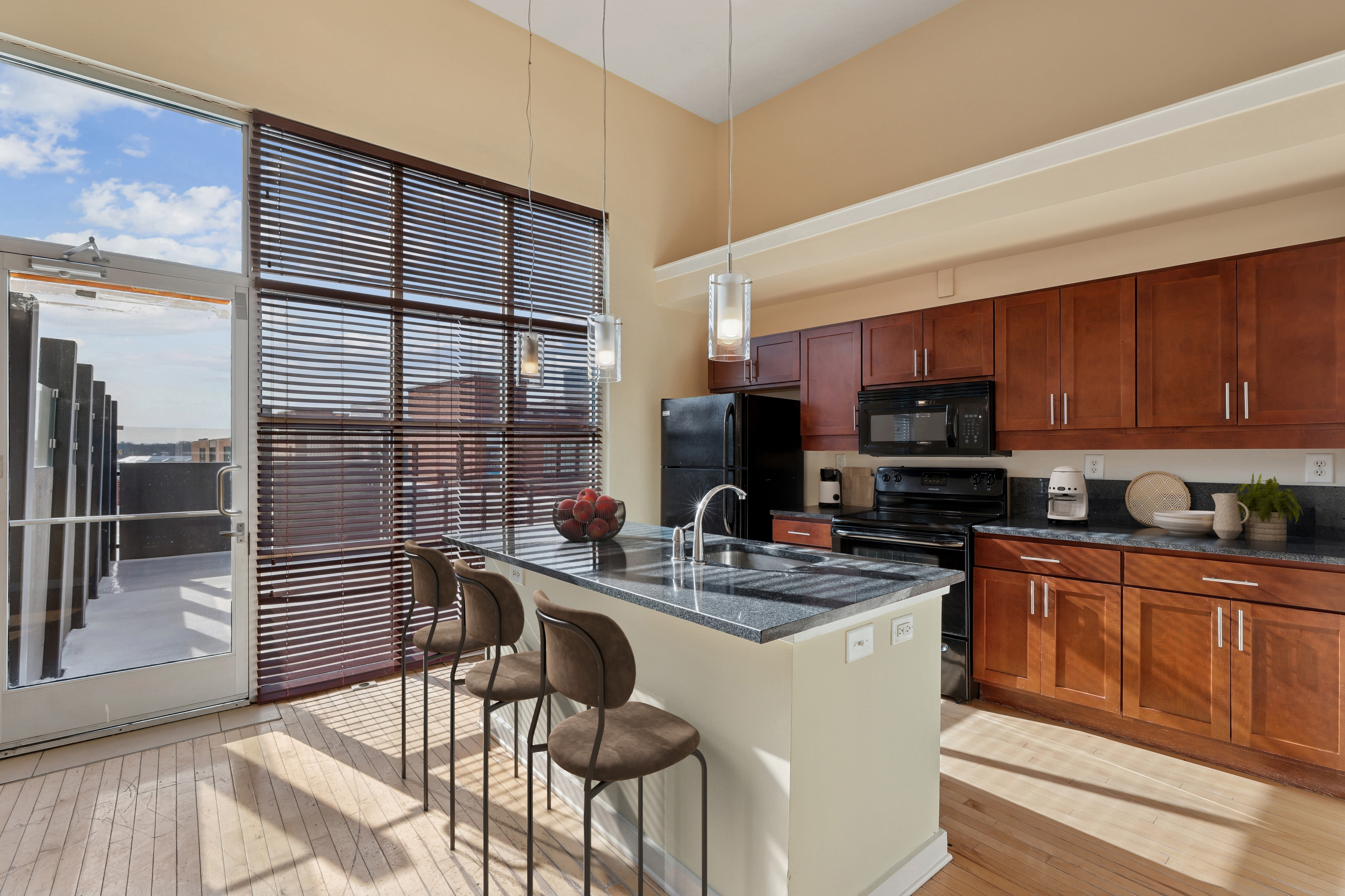 Perry Street Lofts 2 of 11
