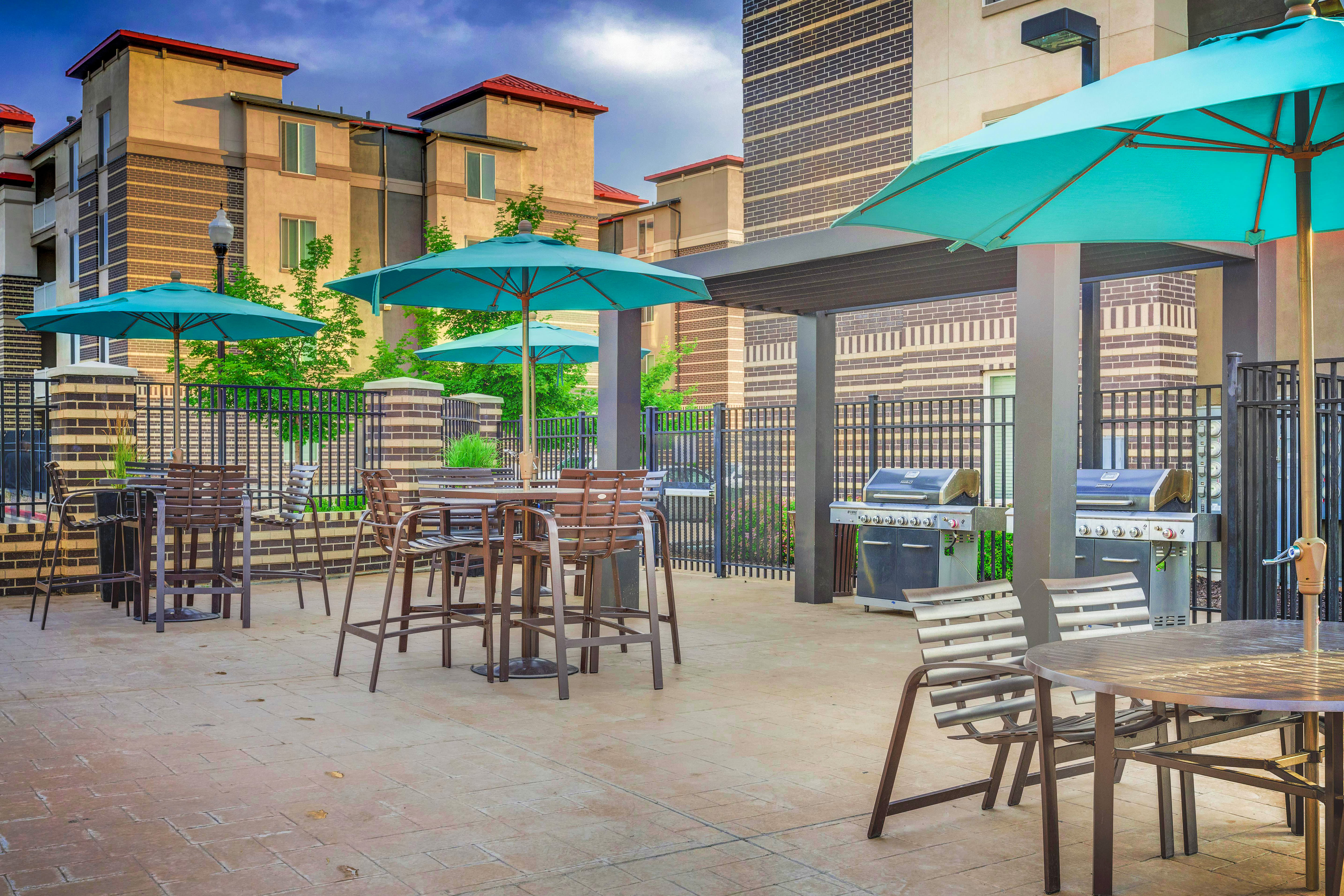Avida Apartments 3 of 12