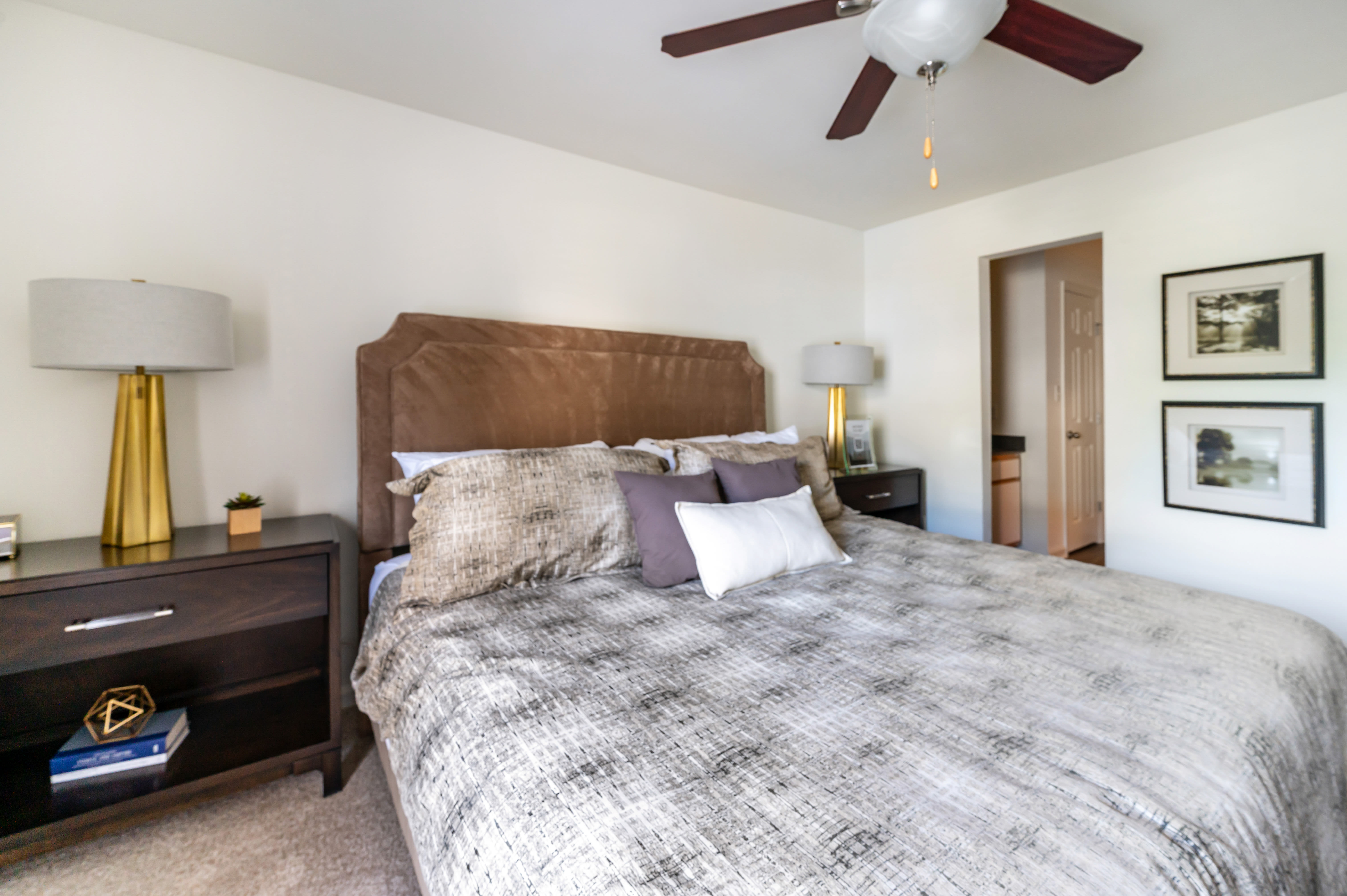 Smoky Crossing Apartment Homes 5 of 12