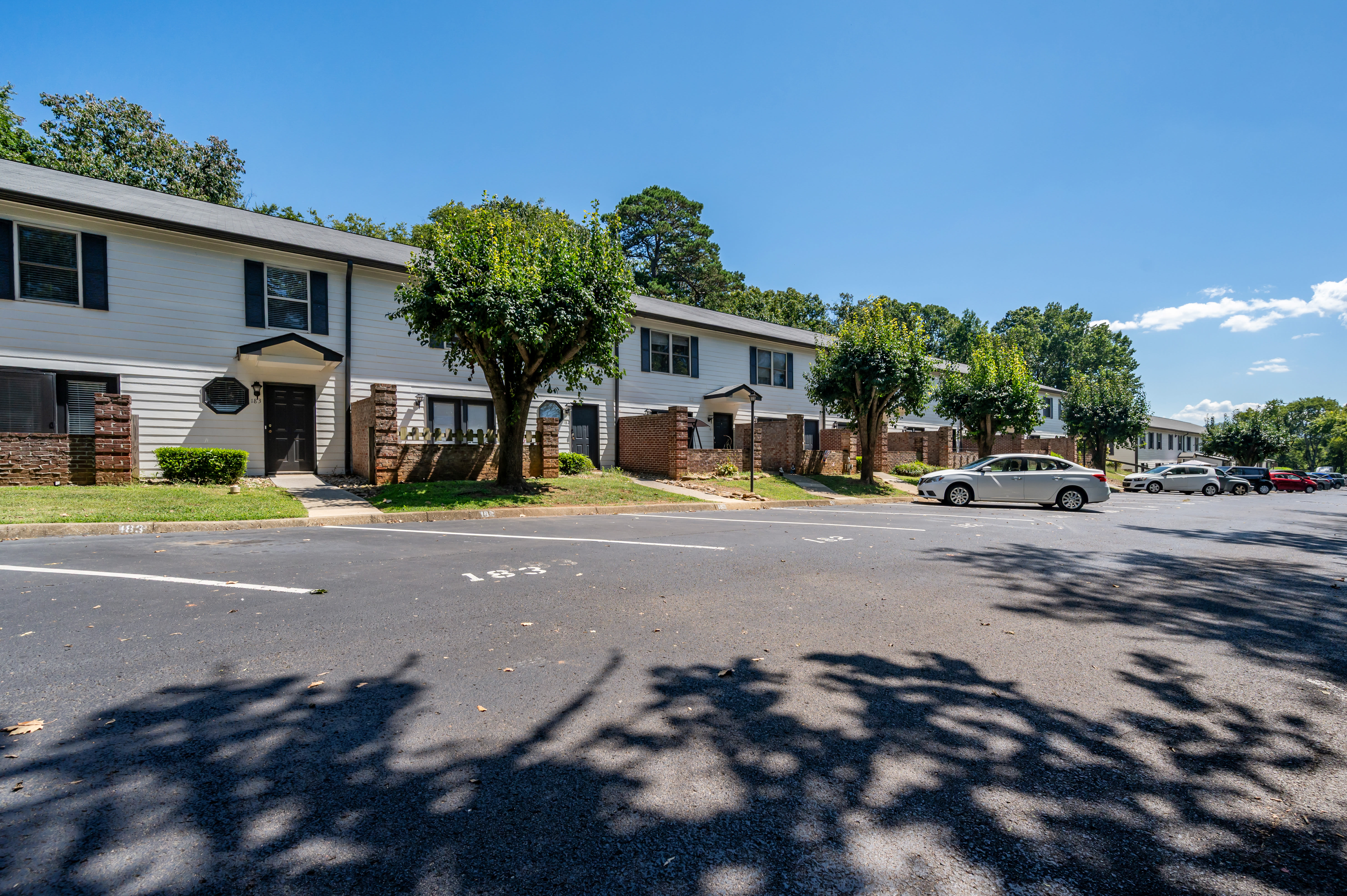Smoky Crossing Apartment Homes 4 of 12