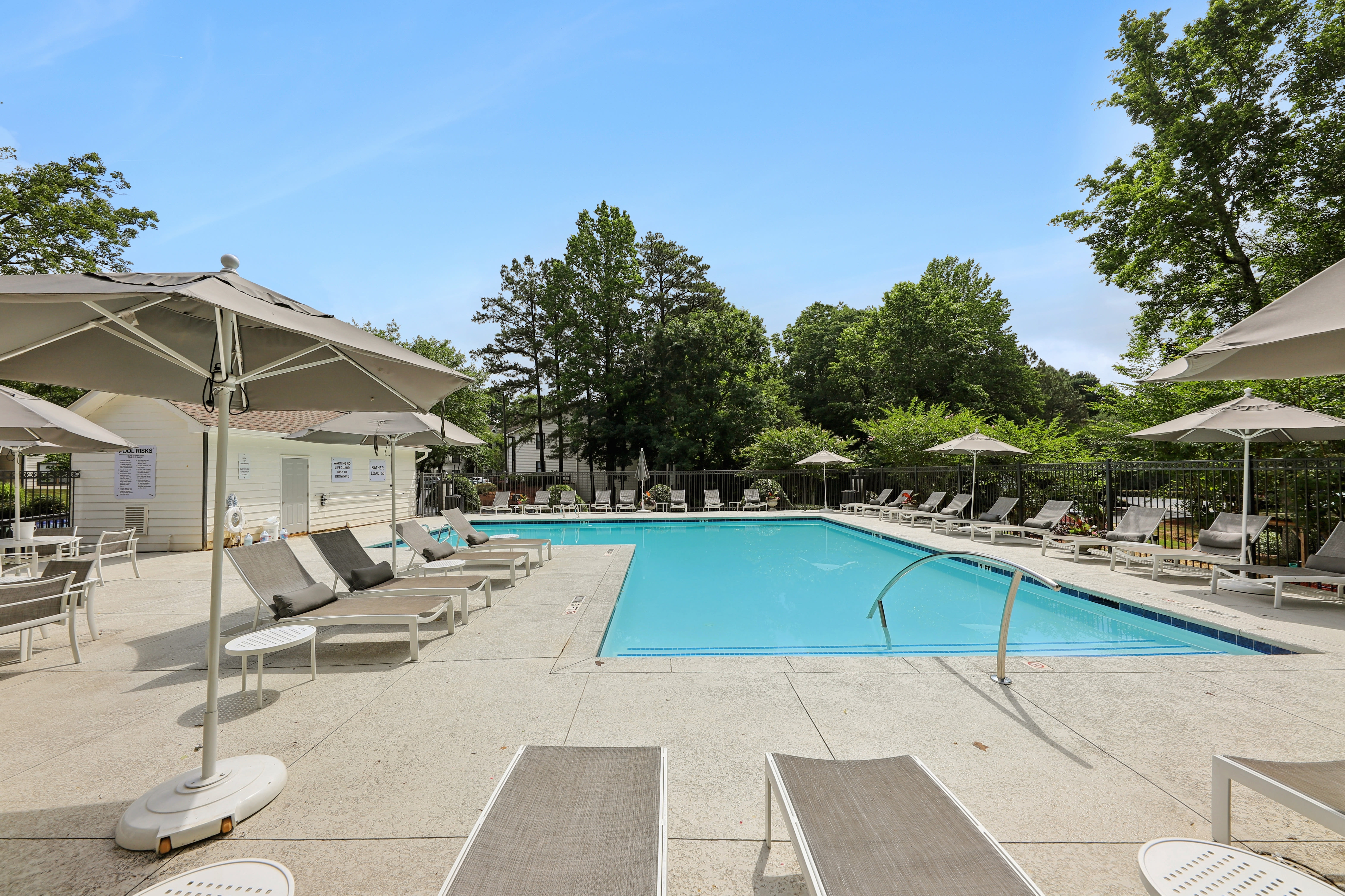 Brook Valley Apartment Homes 9 of 12