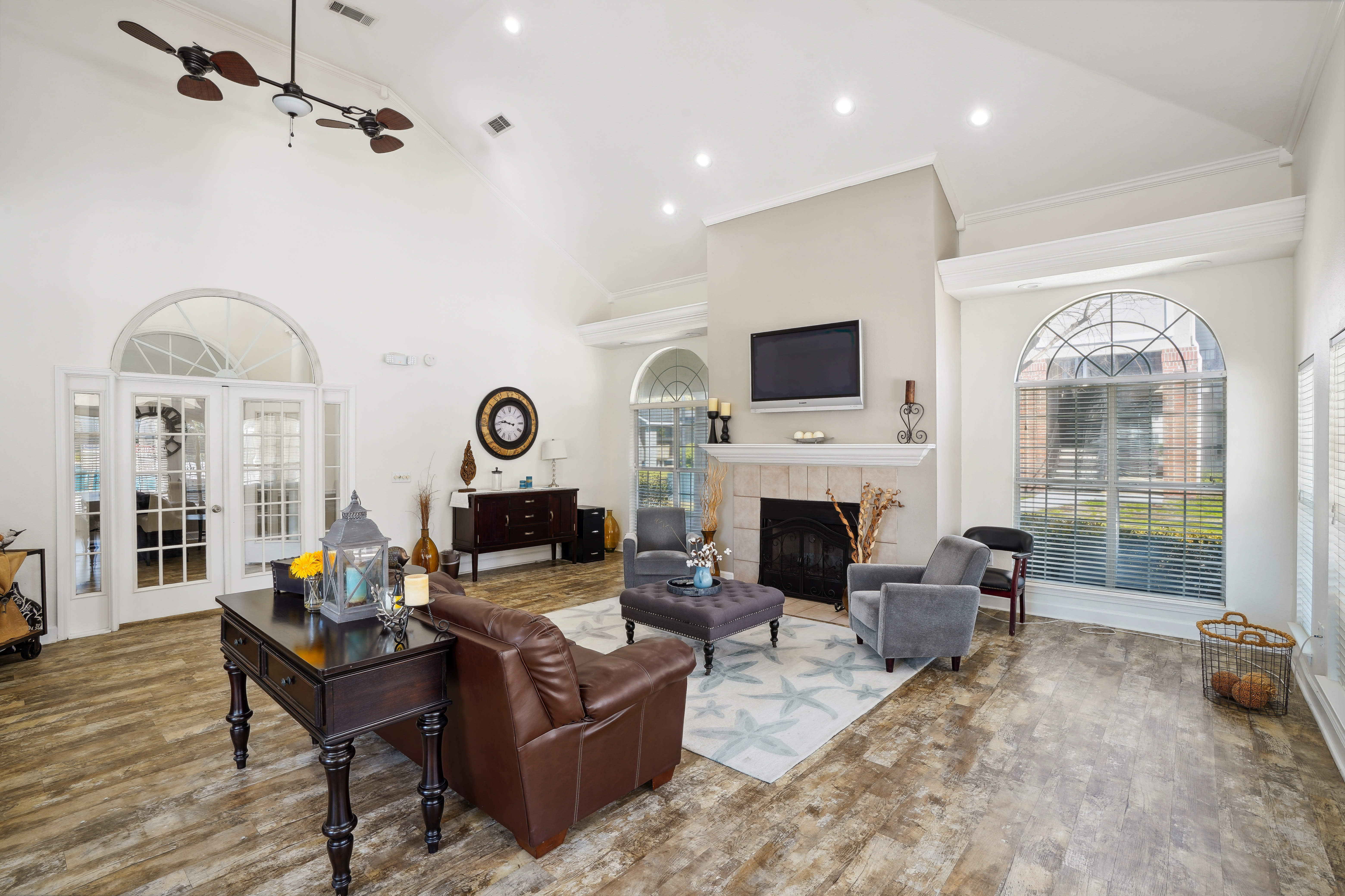 Palm Club Apartment Homes 2 of 12