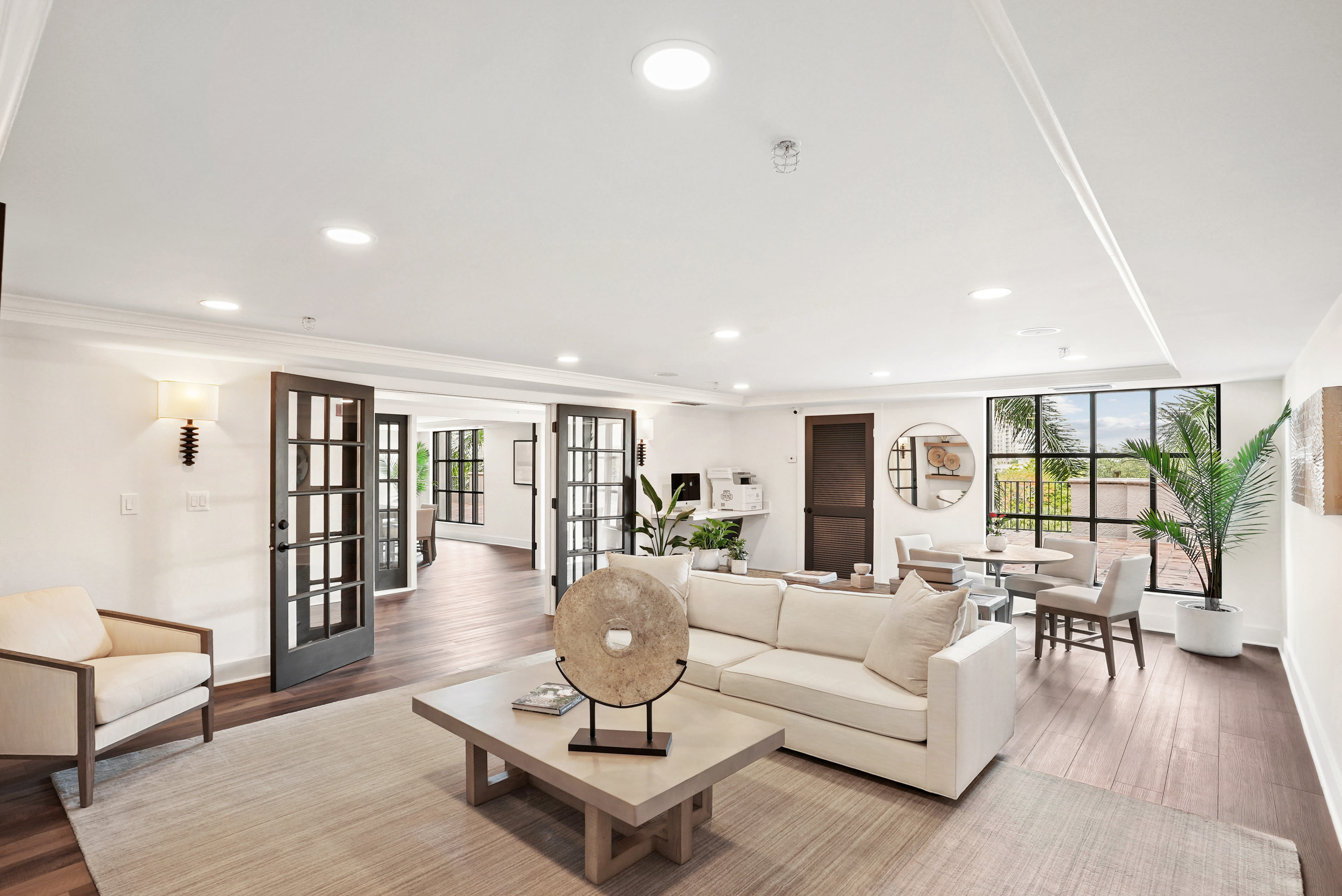 Gables Grand Plaza Apartments 2 of 12