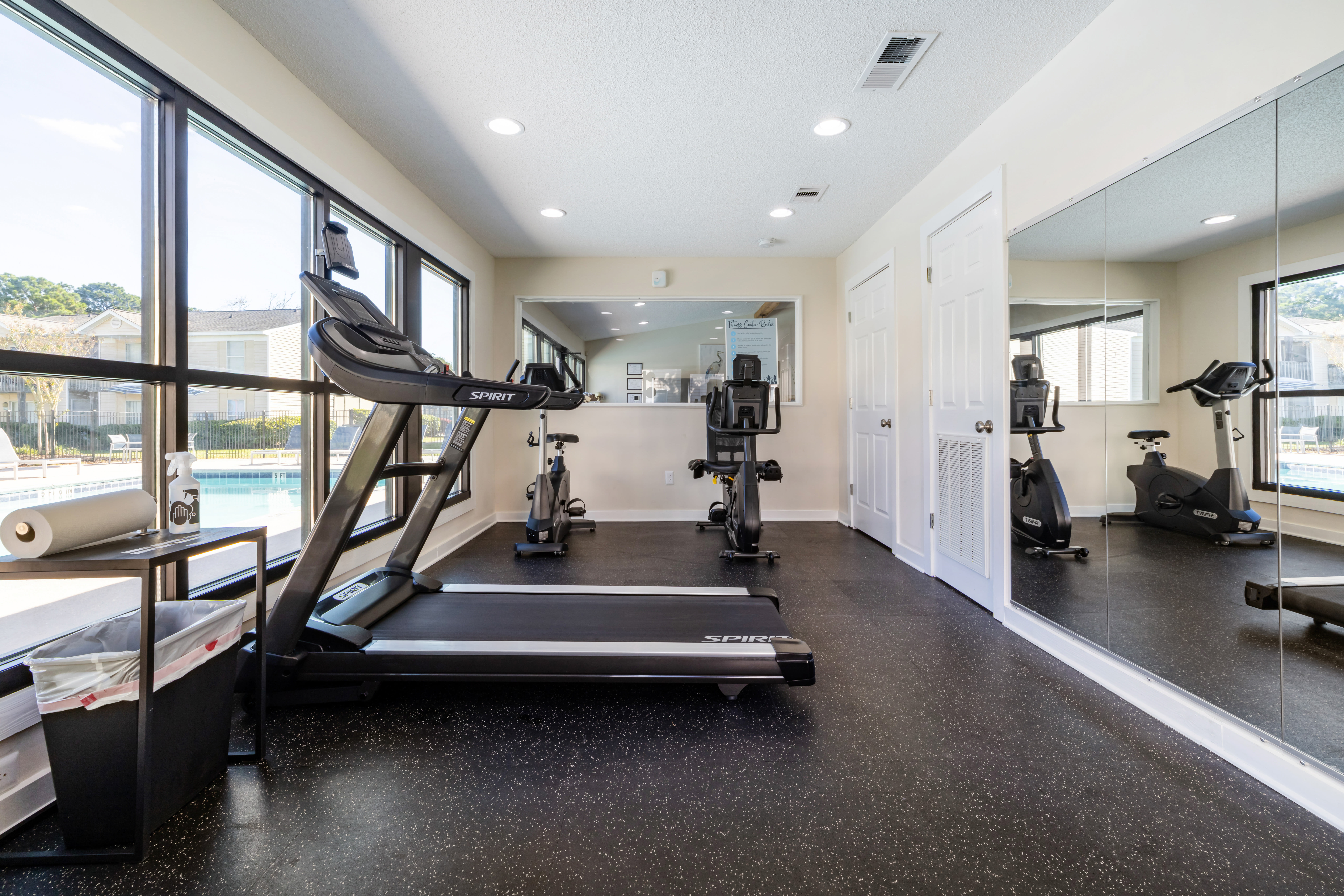 The Retreat at Hidden Bay Apartment Homes 9 of 12
