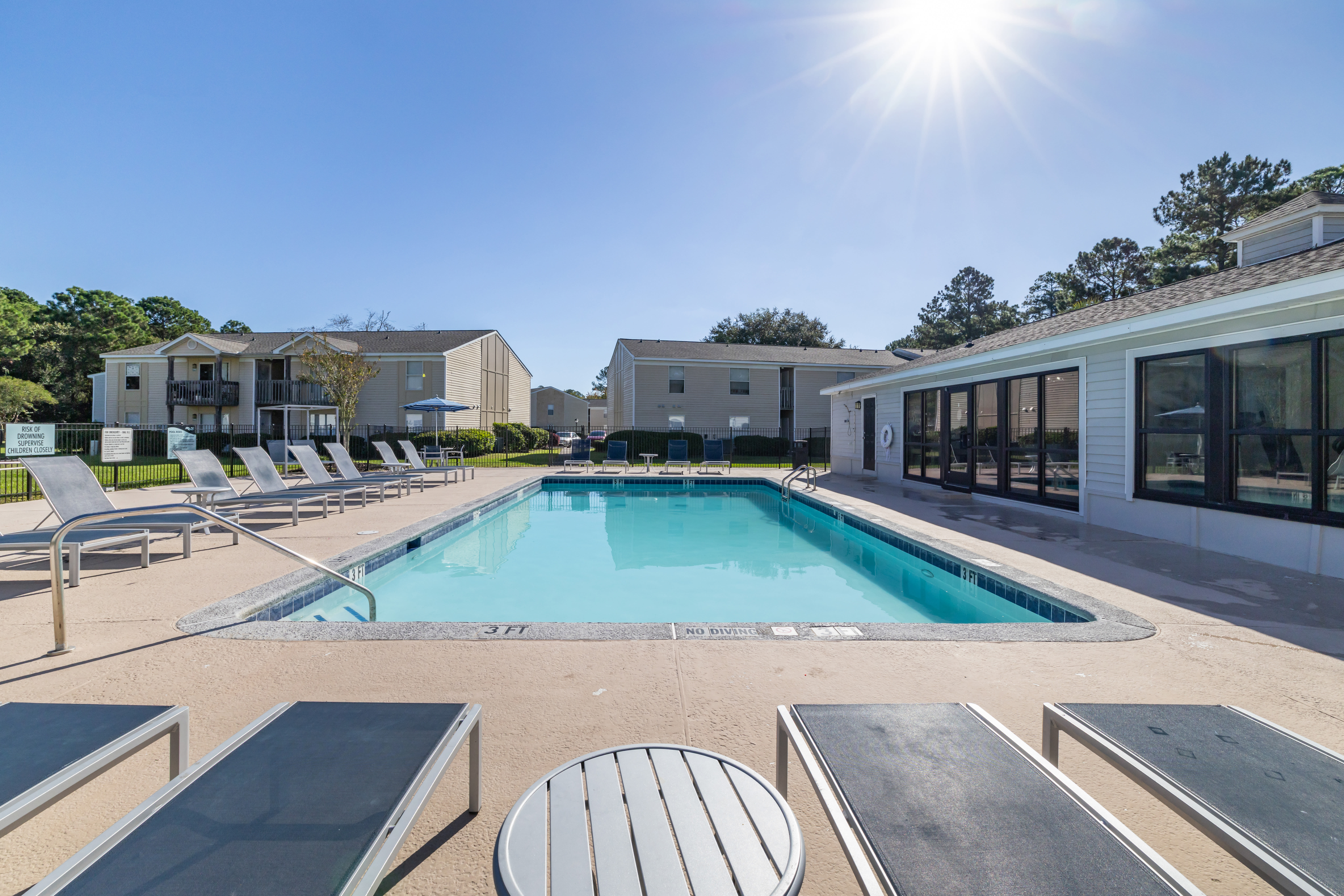 The Retreat at Hidden Bay Apartment Homes 8 of 12