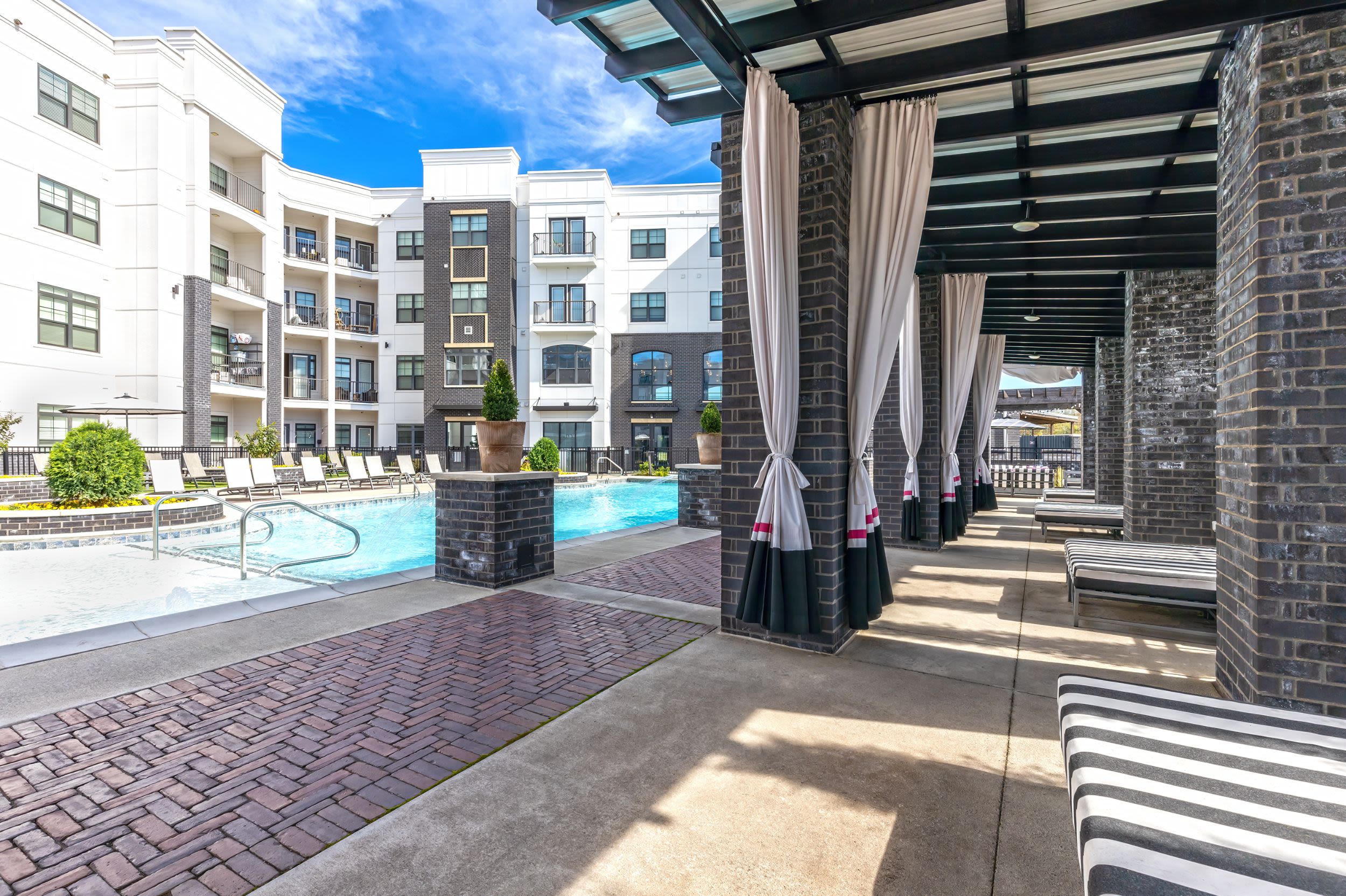The Ivy Apartment Homes 6 of 12