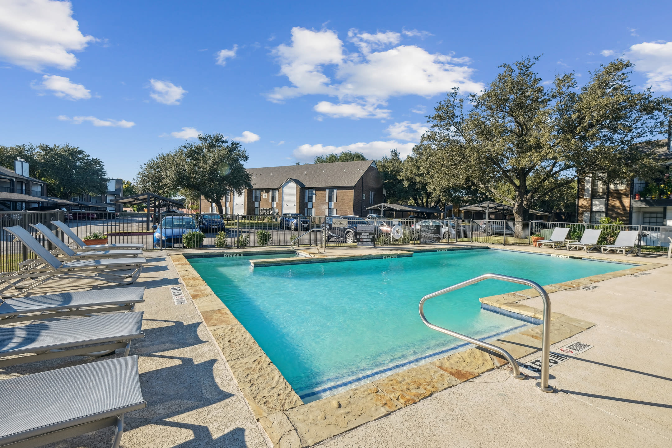The Arbors of Euless Apartments 3 of 12