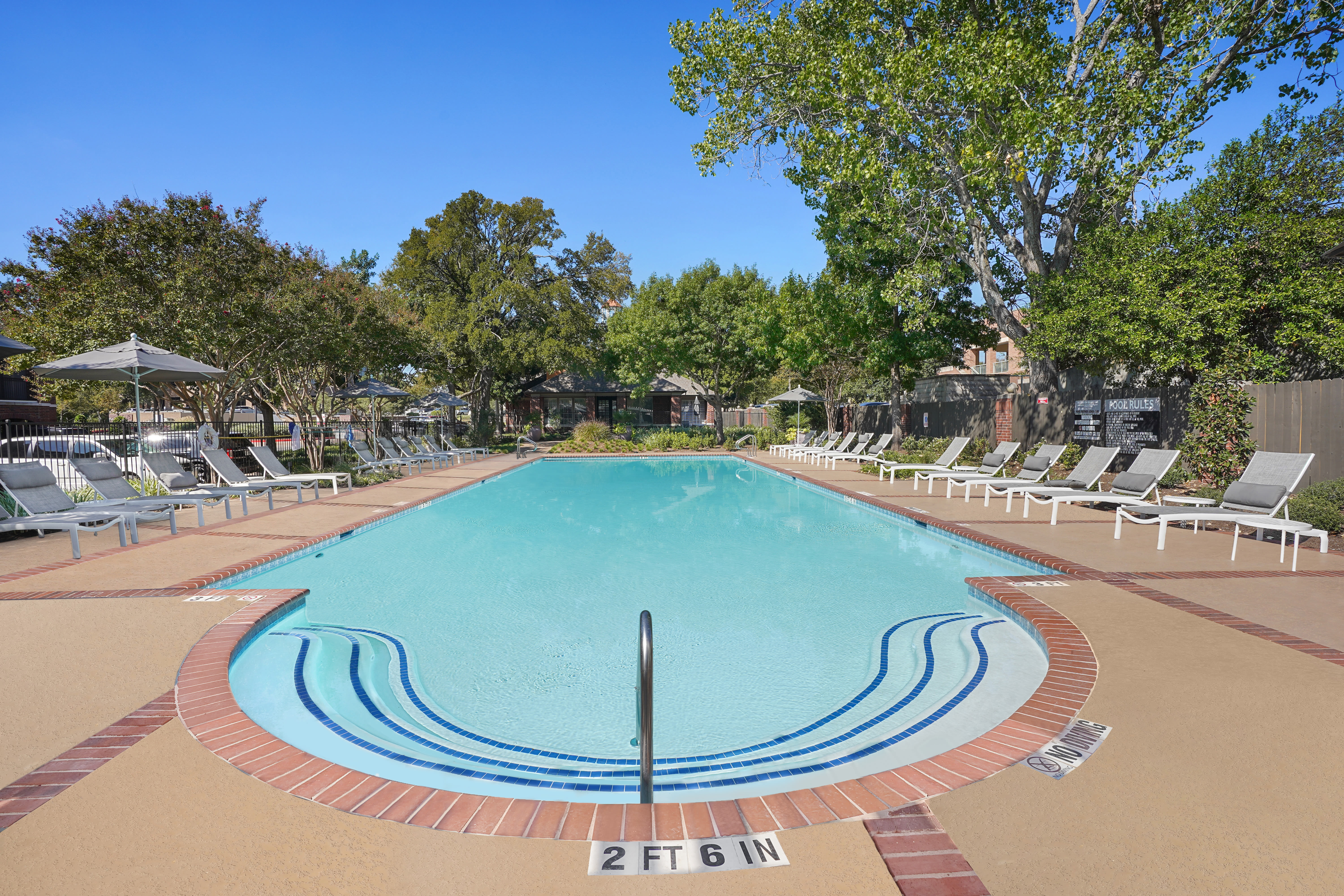 The Estate on Quarry Lake Apartment Homes 11 of 12