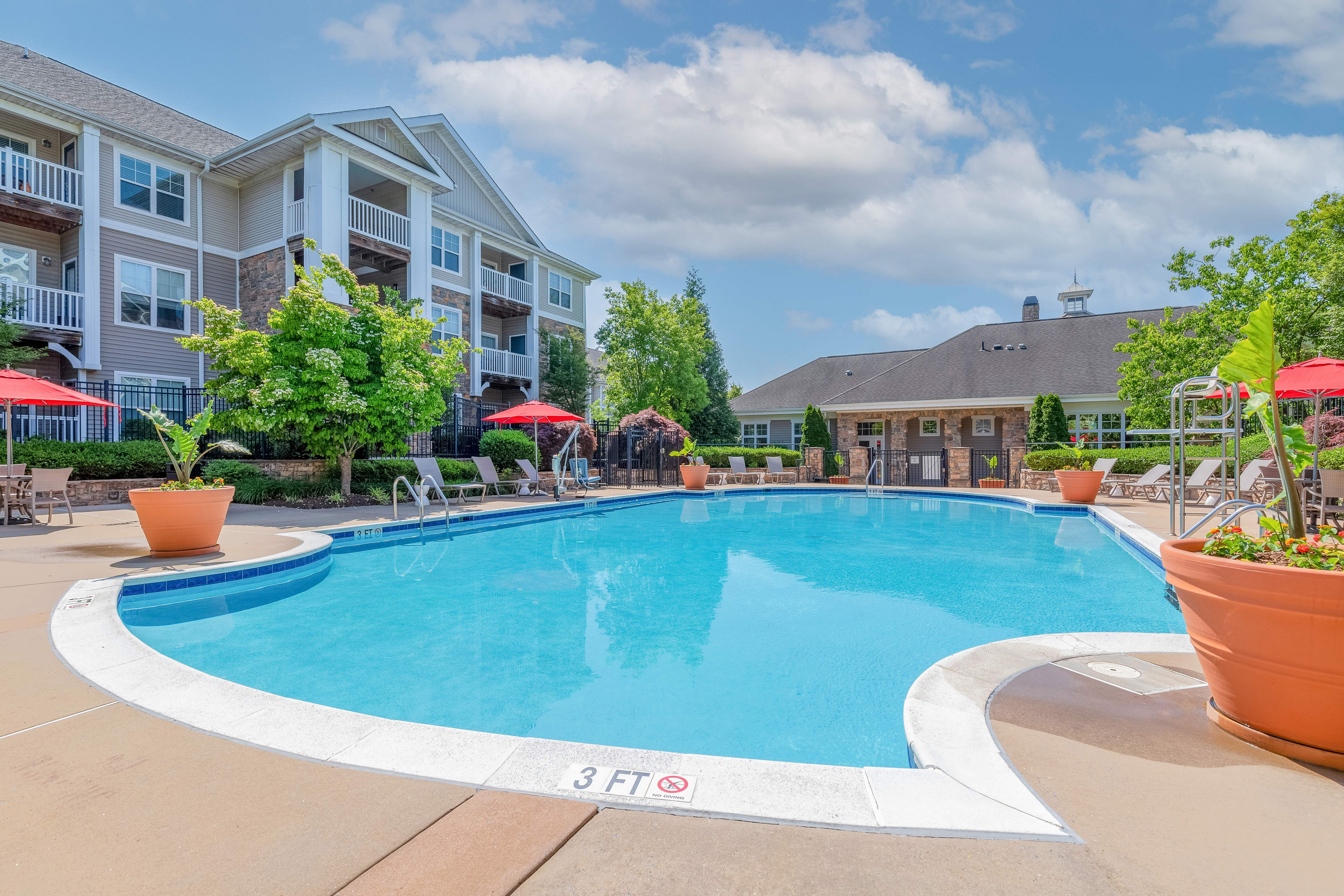 Clearbrook Apartments 4 of 12