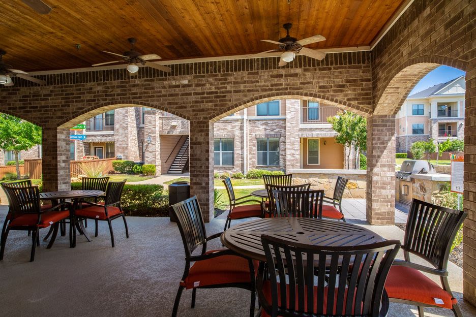 Grill area at Watervue Apartment Homes