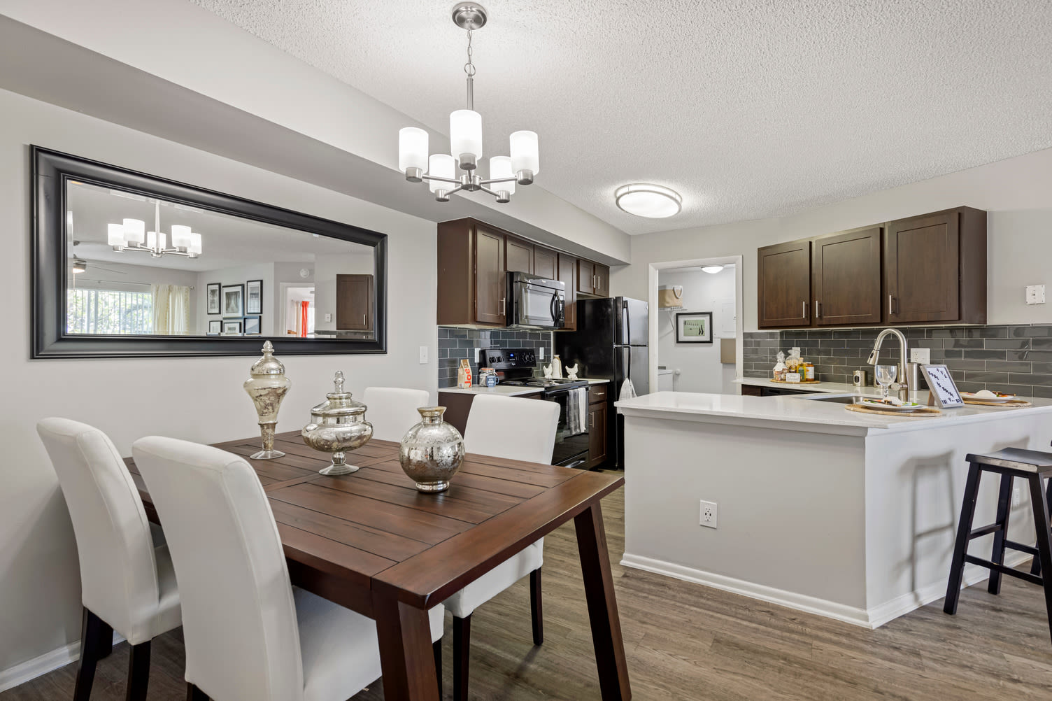 Centro at Davie Apartments 5 of 12