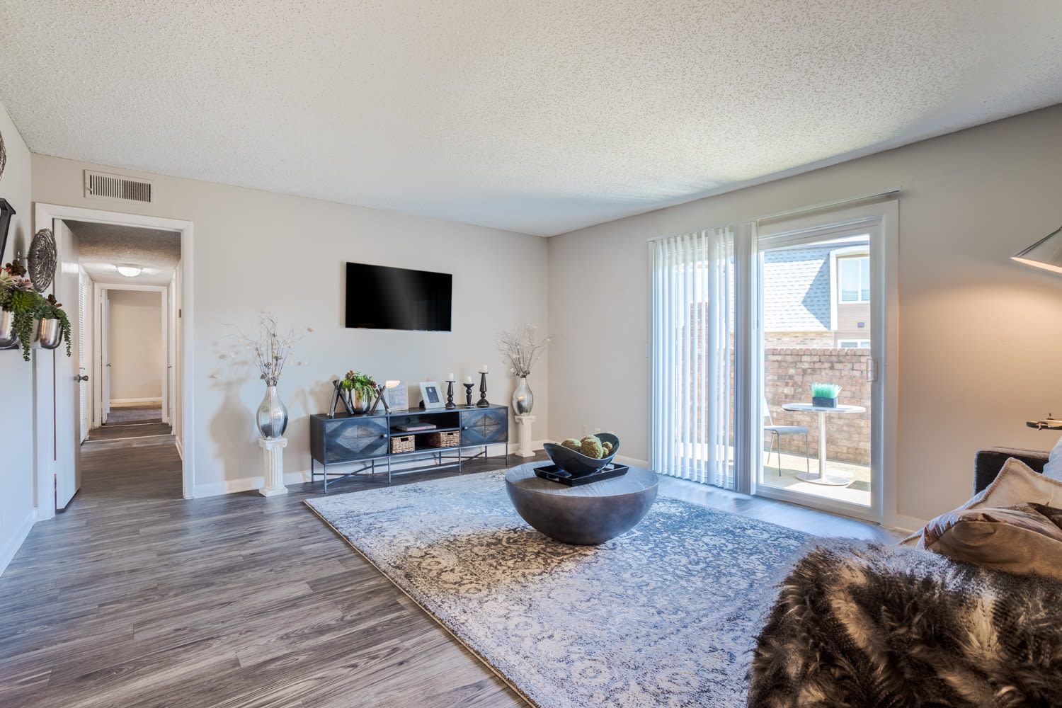 Post Ridge Apartments 3 of 7