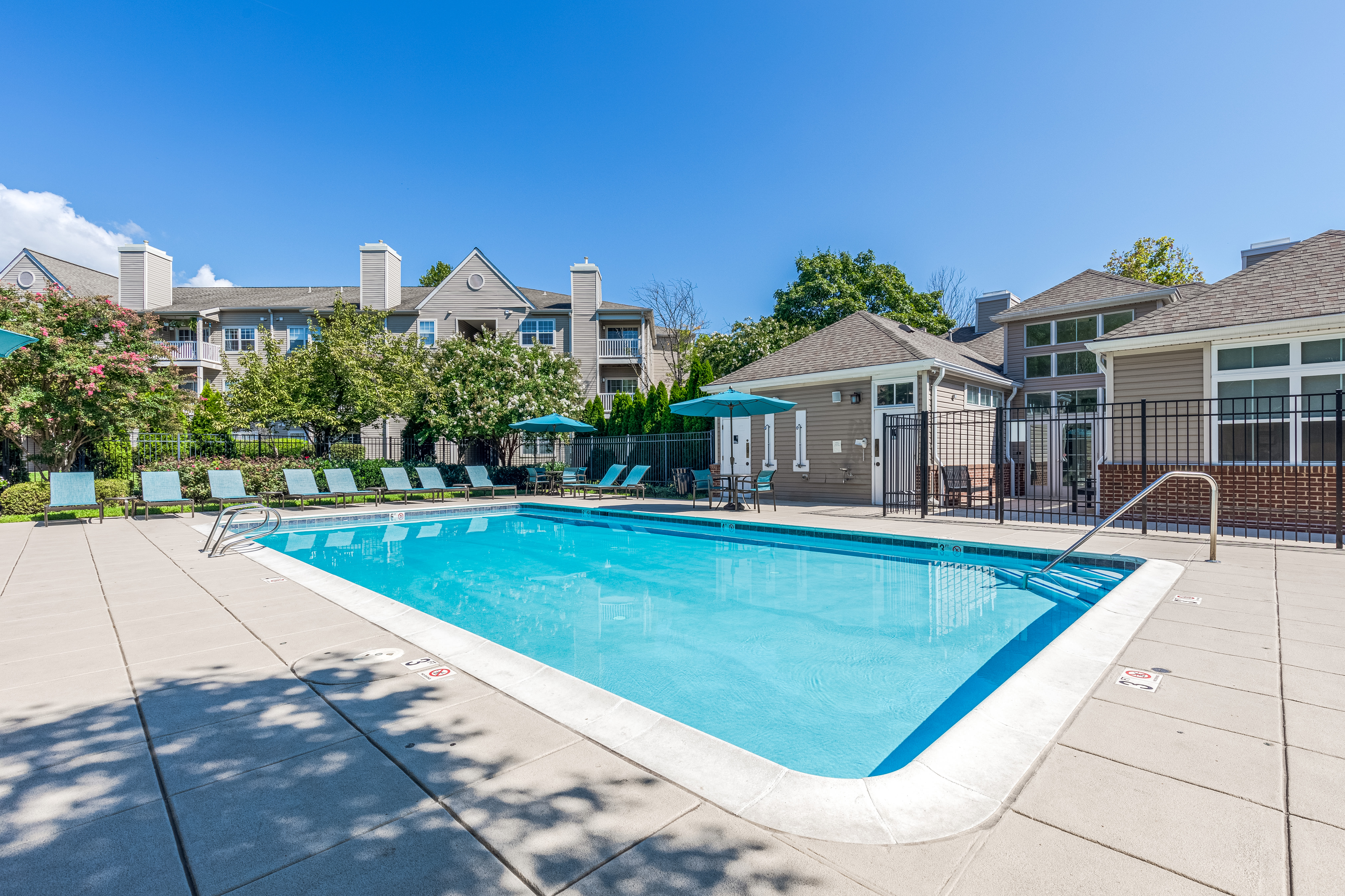 The Reserve at Ballenger Creek Apartments 2 of 10
