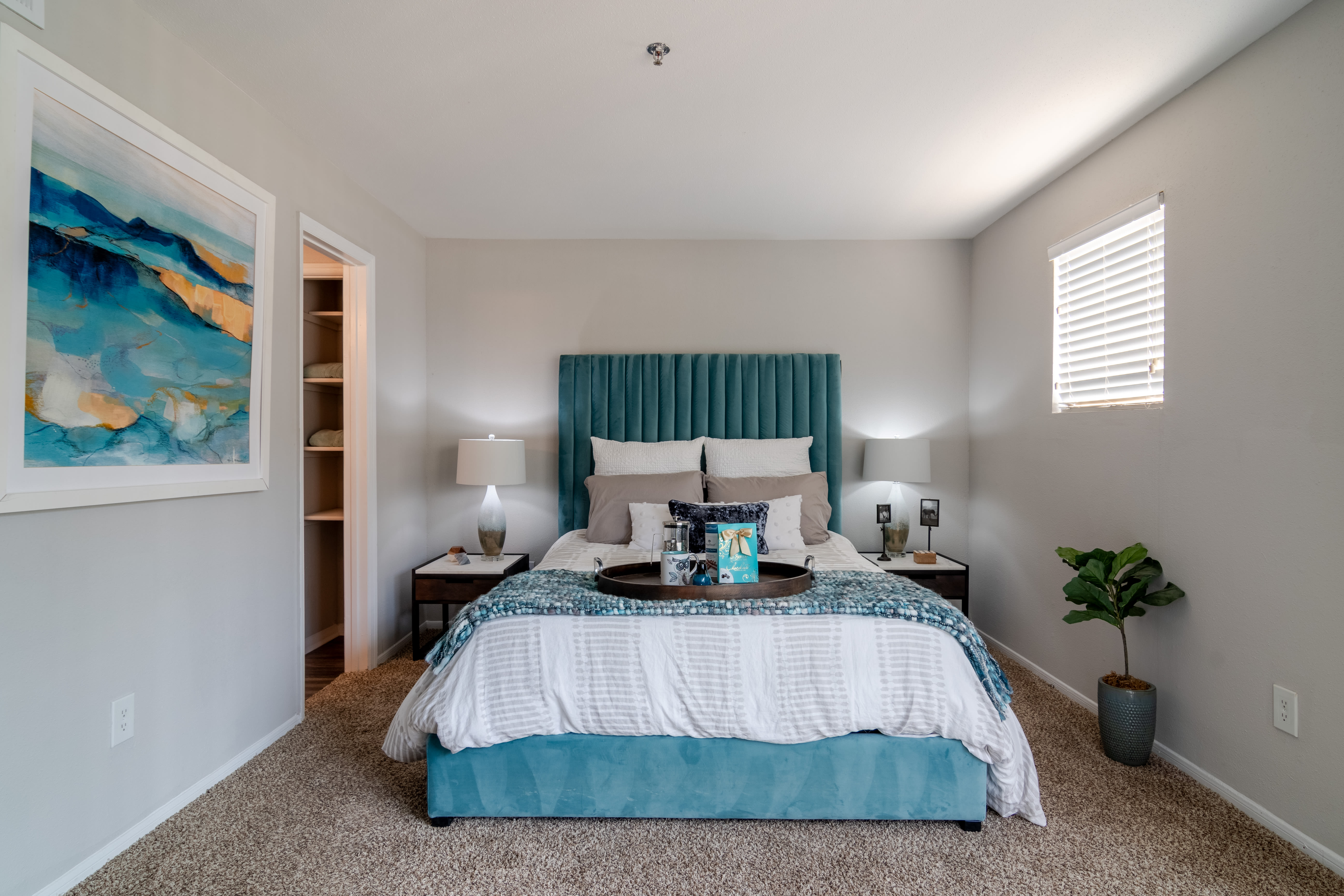 45Eighty Dunwoody Apartment Homes - 4580 Barclay Dr. - Dunwoody 4 of 6