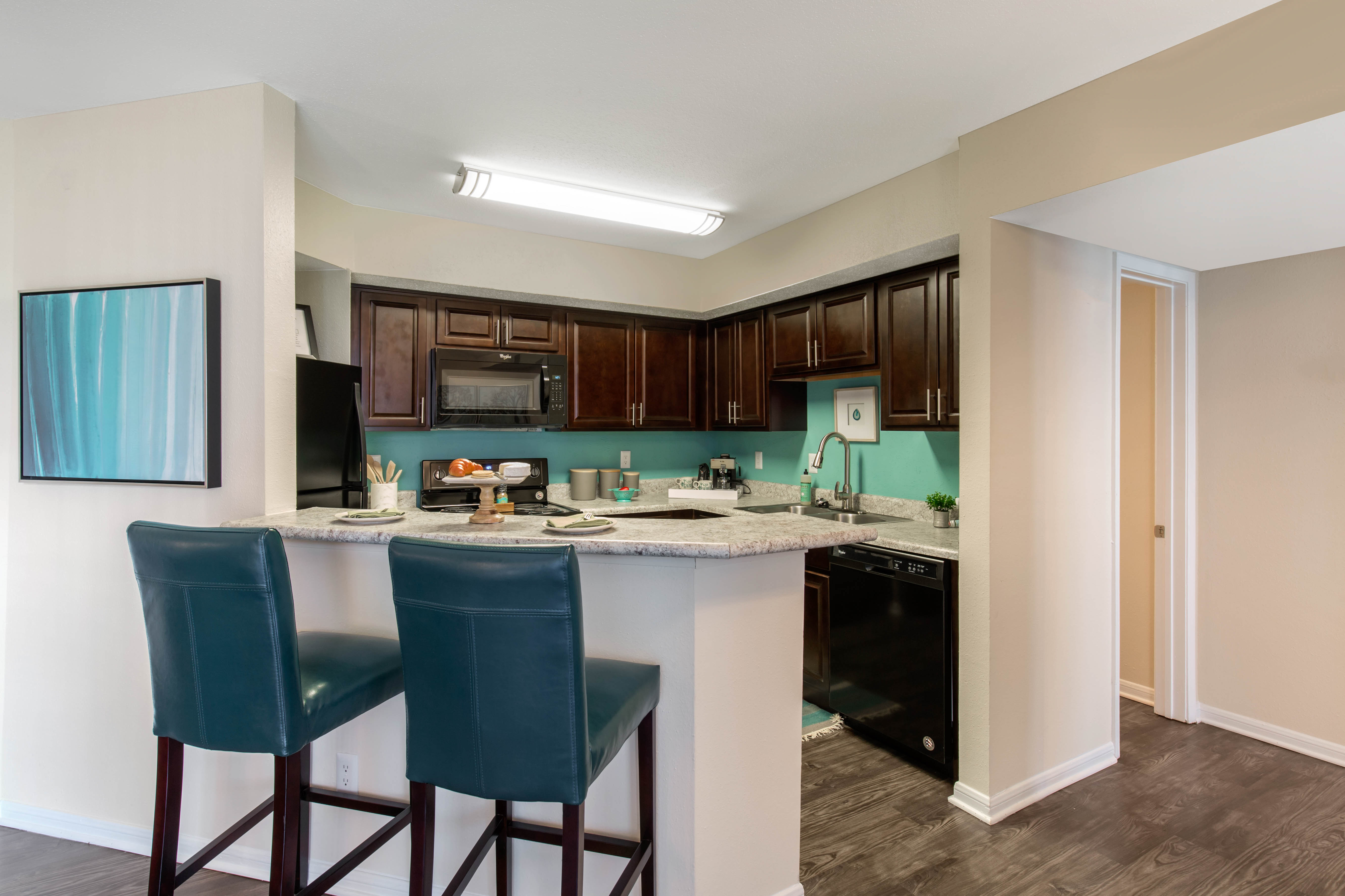 Chesapeake Bay Apartments 5 of 7