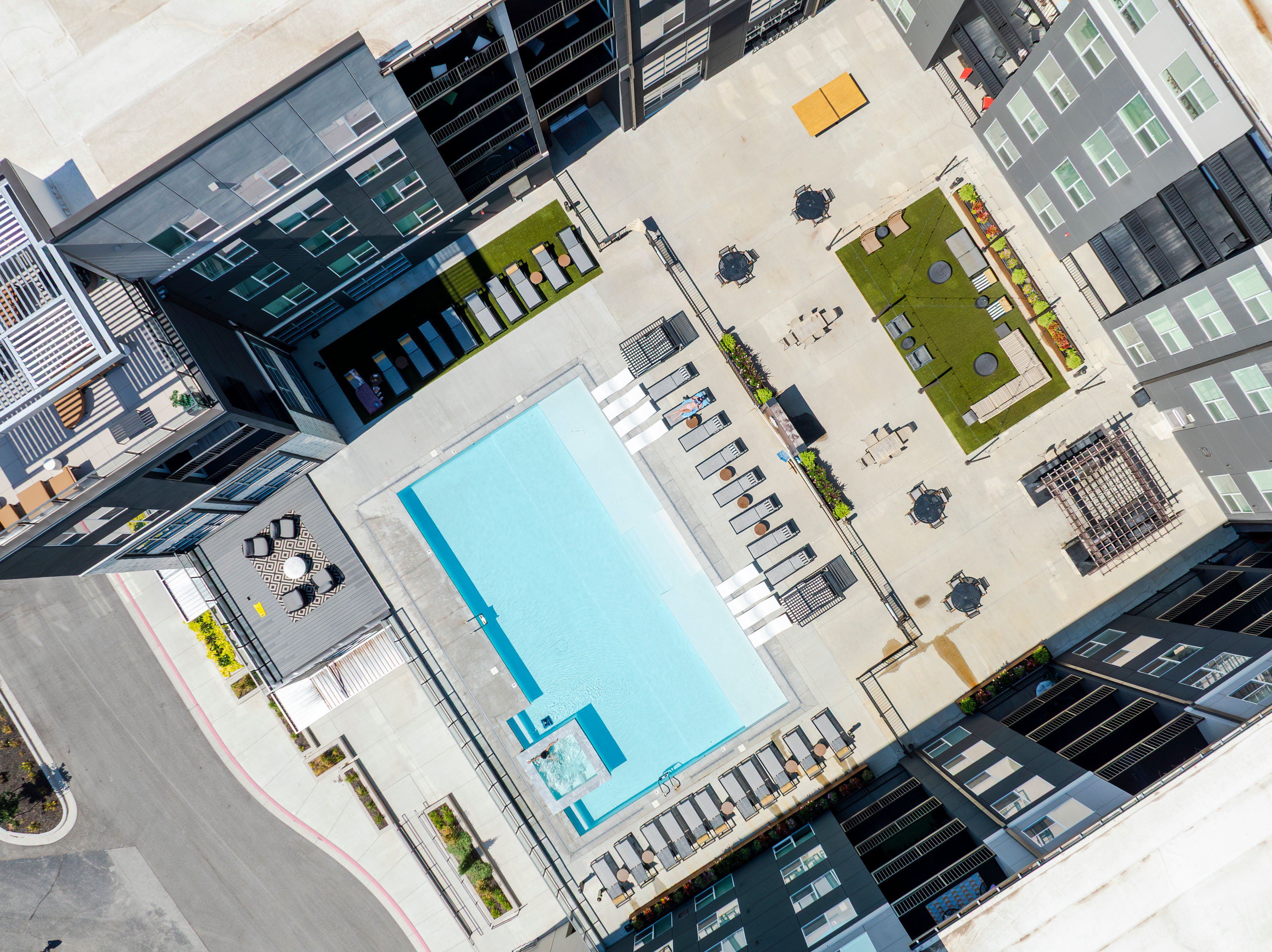 Pool at Legends 267 Apartments (3 of 3)