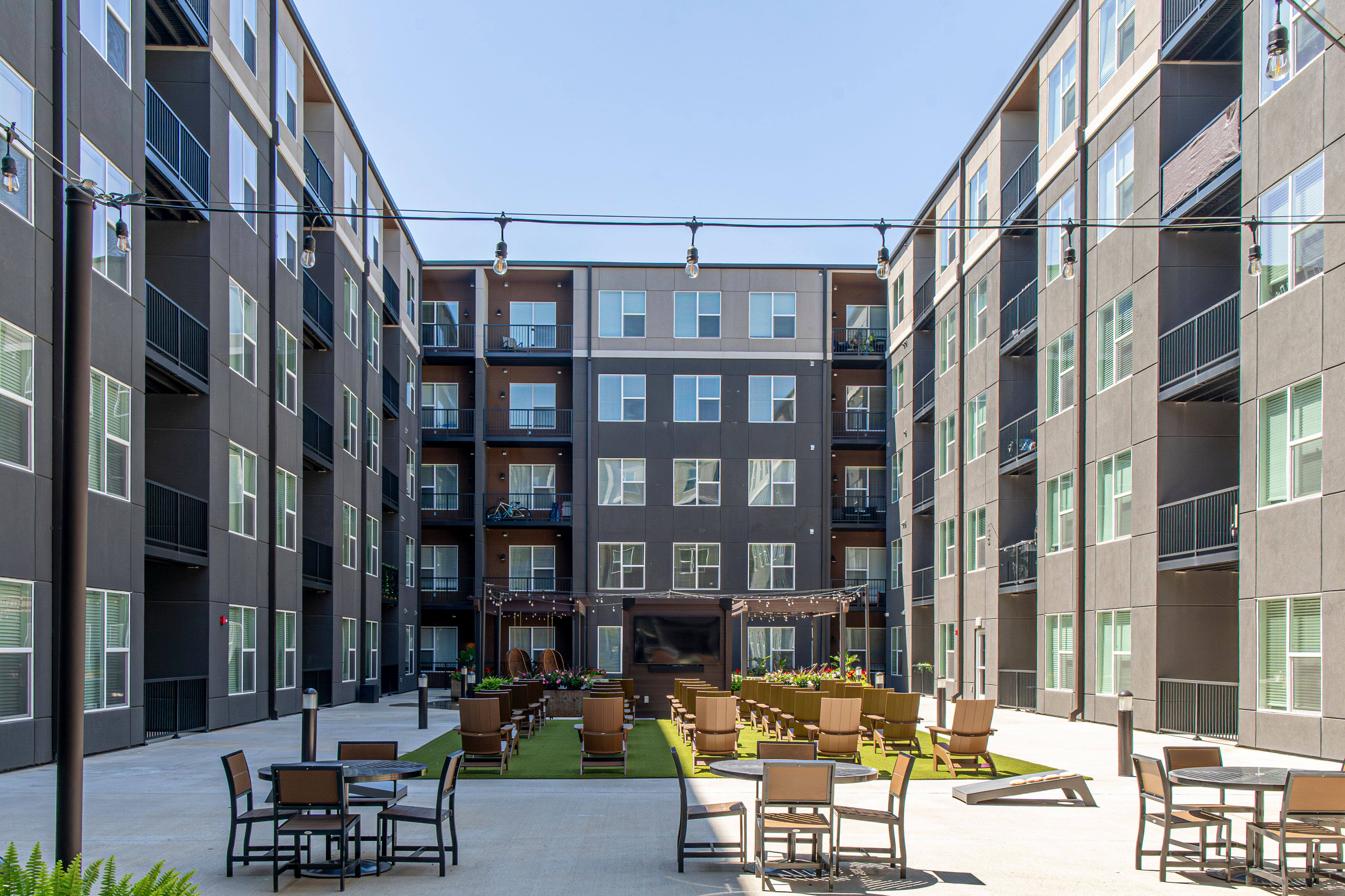 Legends 267 Apartments 10 of 12