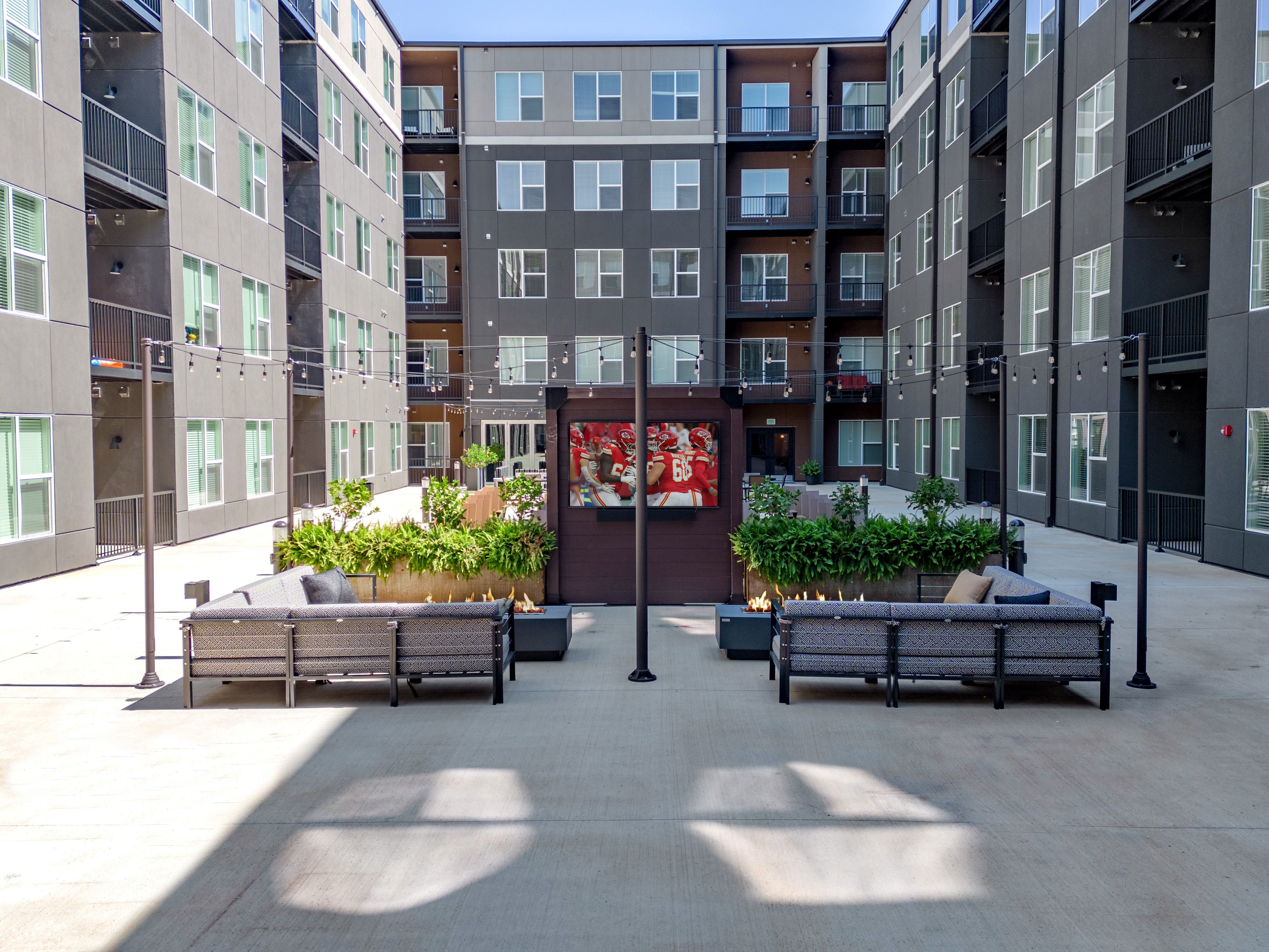 Legends 267 Apartments 6 of 12