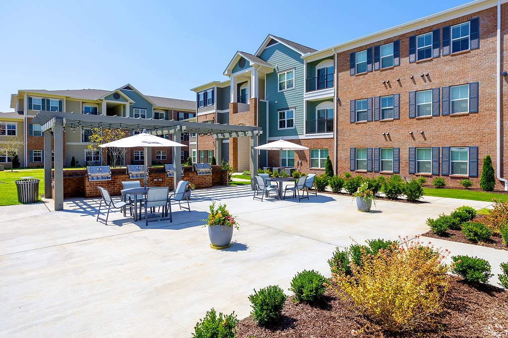 City Limits Apartments 10 of 12