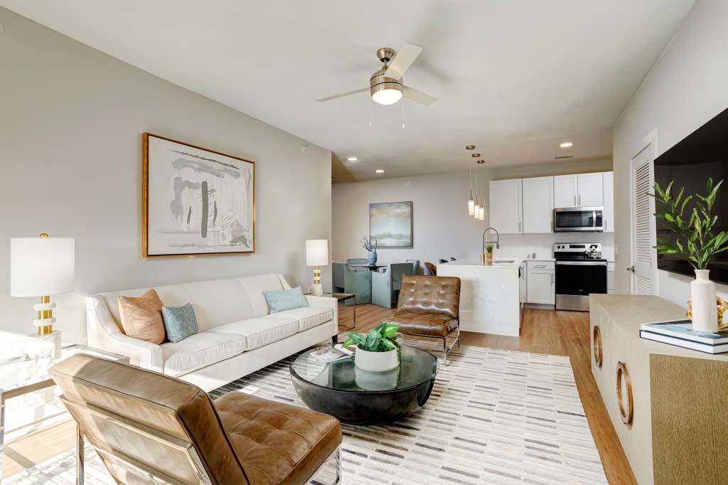 City Limits Apartments 2 of 12