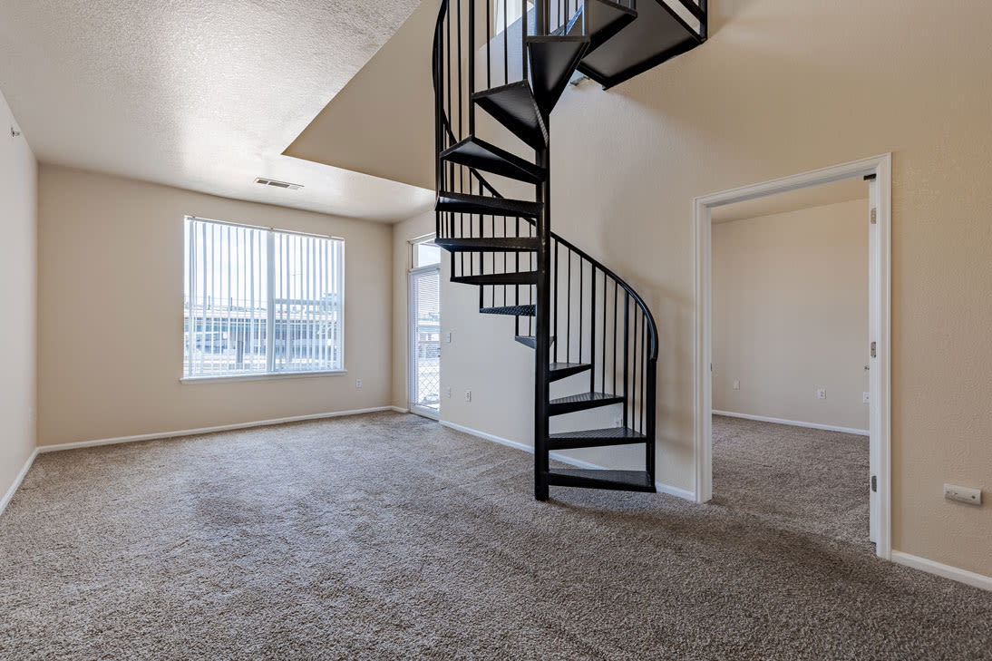 Diamond at Prospect Apartments 6 of 11