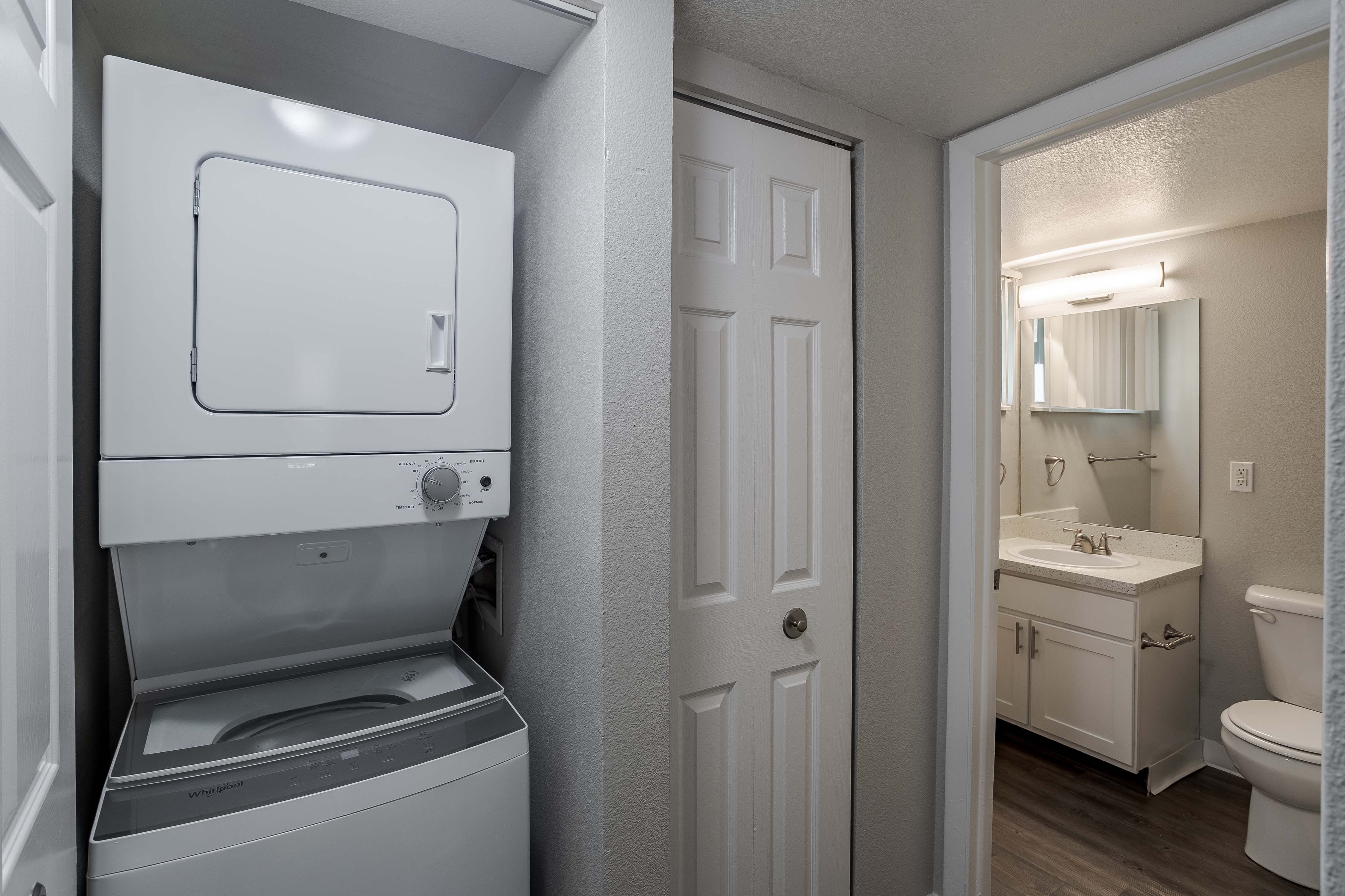 Broadmoor Ridge Apartment Homes 5 of 6