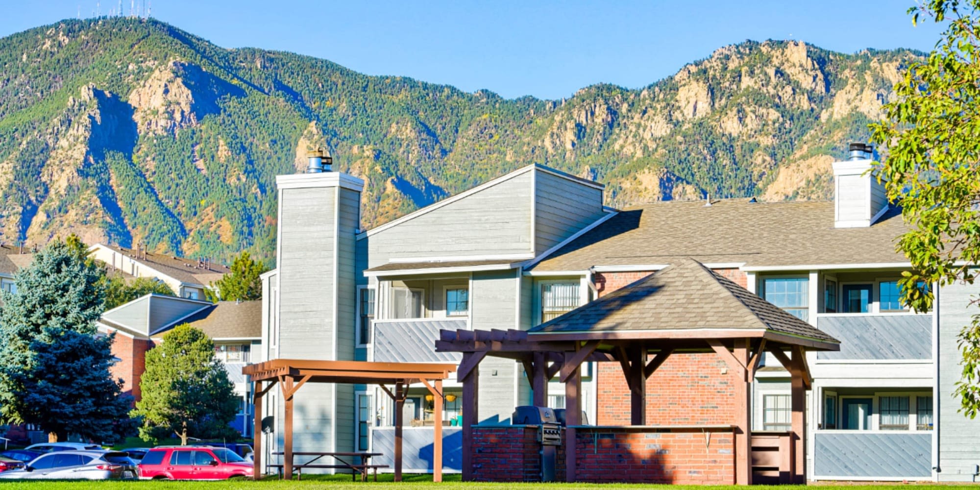 Mountain View Apartment Homes 5 of 7