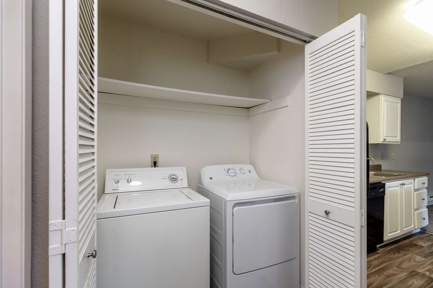 In-Home Washer and Dryer at Arnada Pointe in Vancouver, Washington