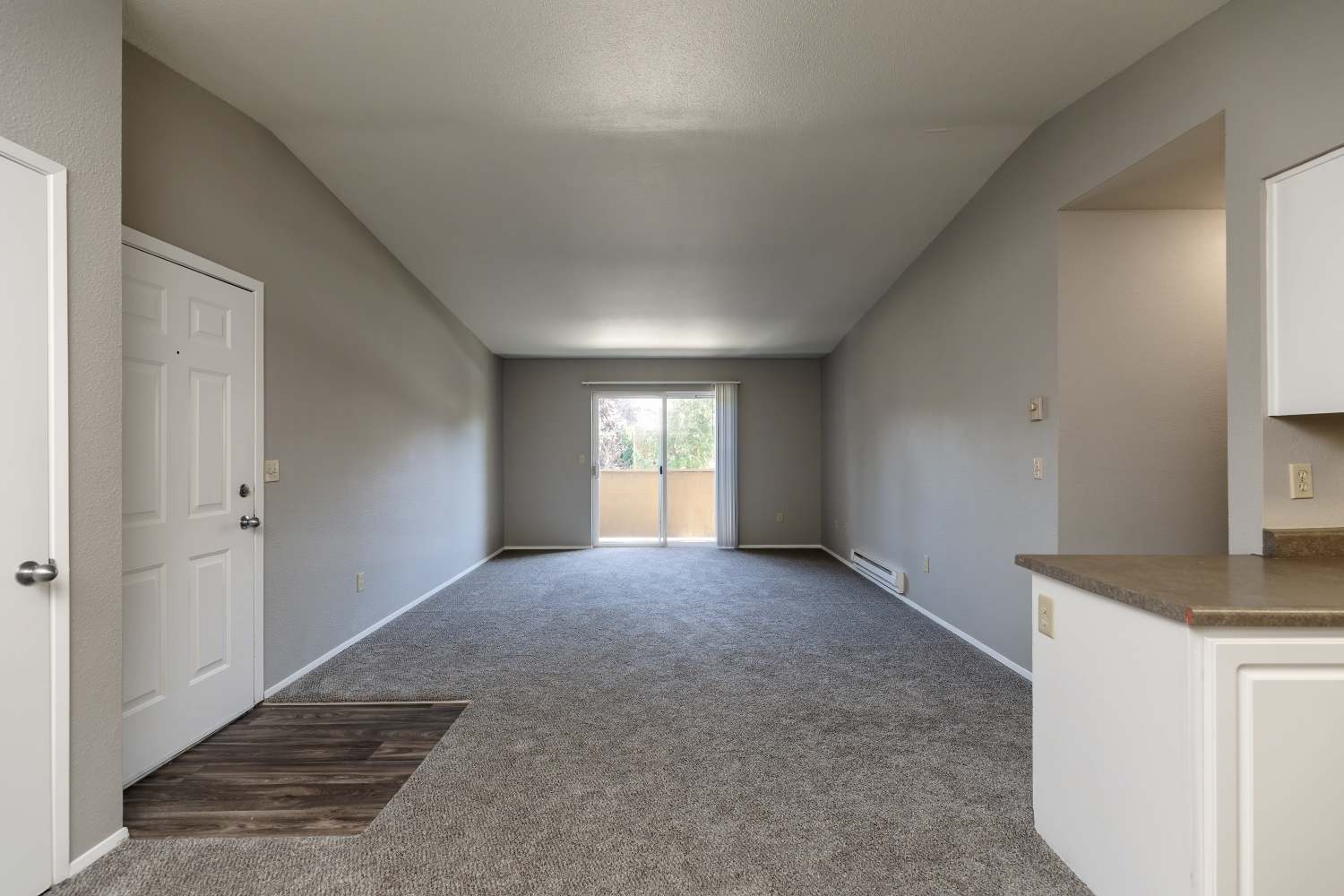 Living Room at Arnada Pointe in Vancouver, Washington