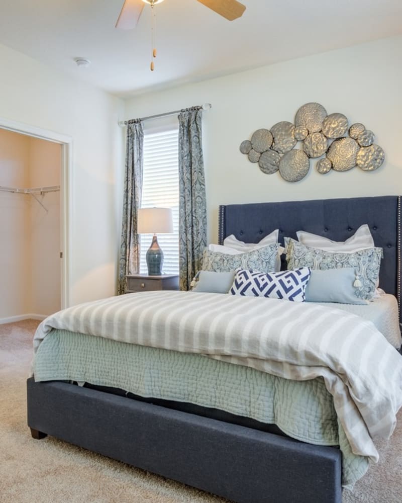 Hardwood floor bedroom at Estates at Perimeter in Augusta, Georgia