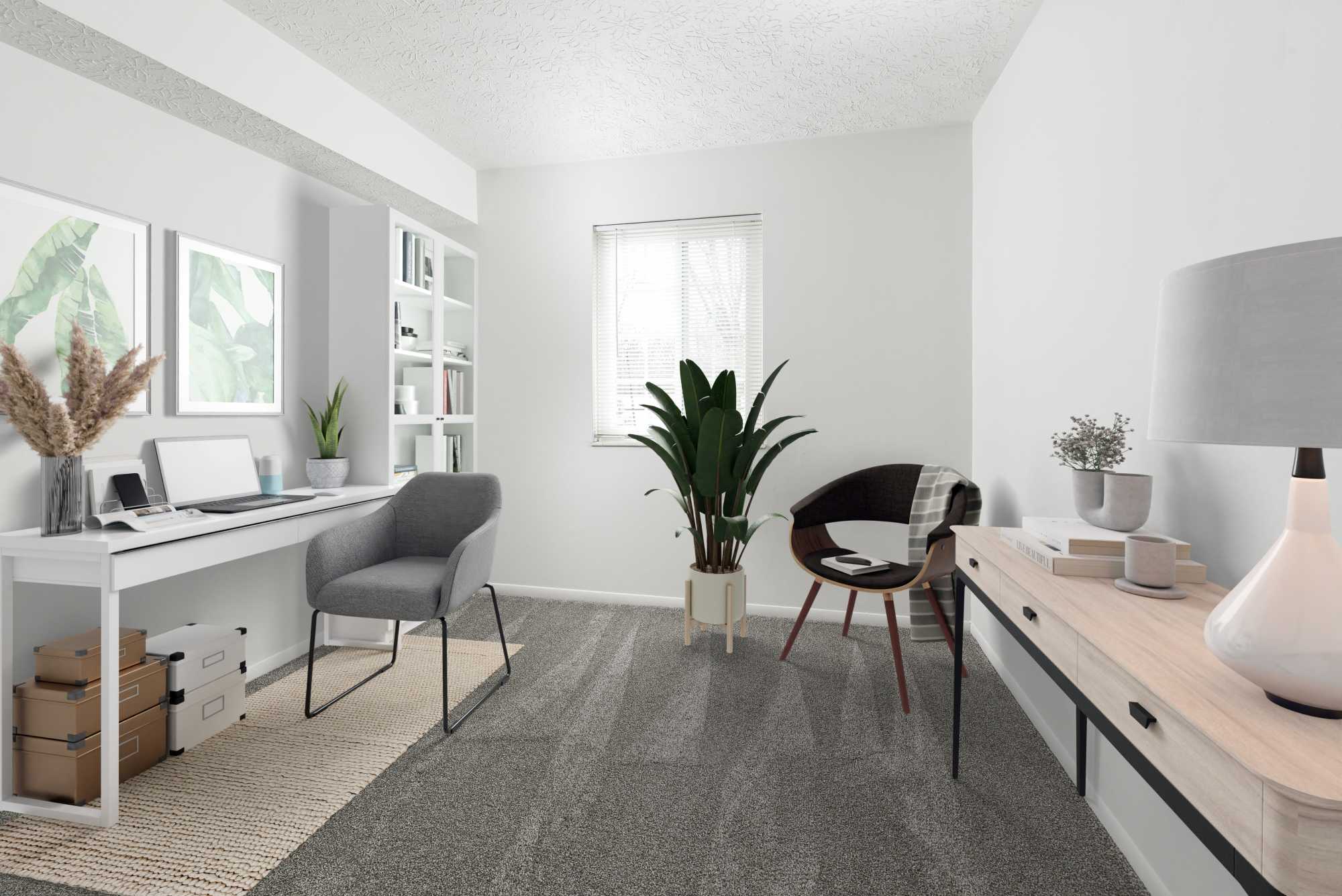 East home office at Pointe at Northern Woods in Columbus, Ohio