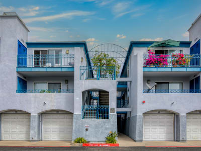 View neighborhood information for Woodpark Apartments in Aliso Viejo, California