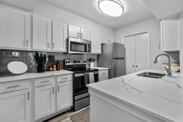 Quartz countertops at Villas at Chase Oaks in Plano, Texas