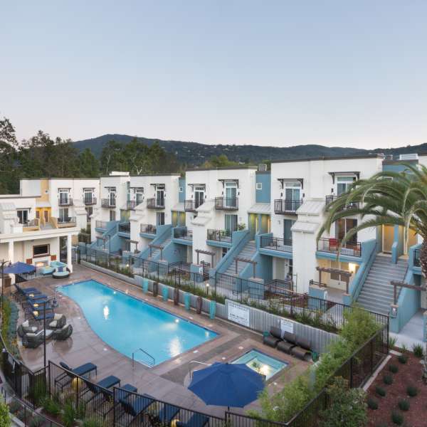 Explore the neighborhood around Vivere in Los Gatos, California