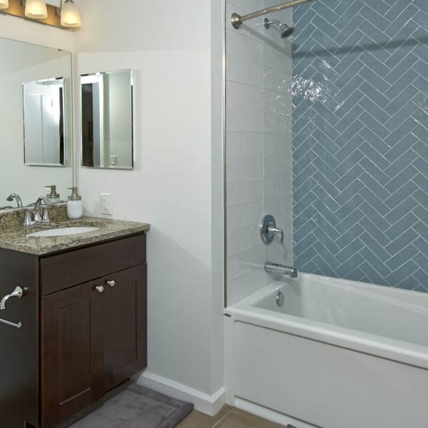 The Lombardi offers a wide variety of amenities in New Rochelle, New York