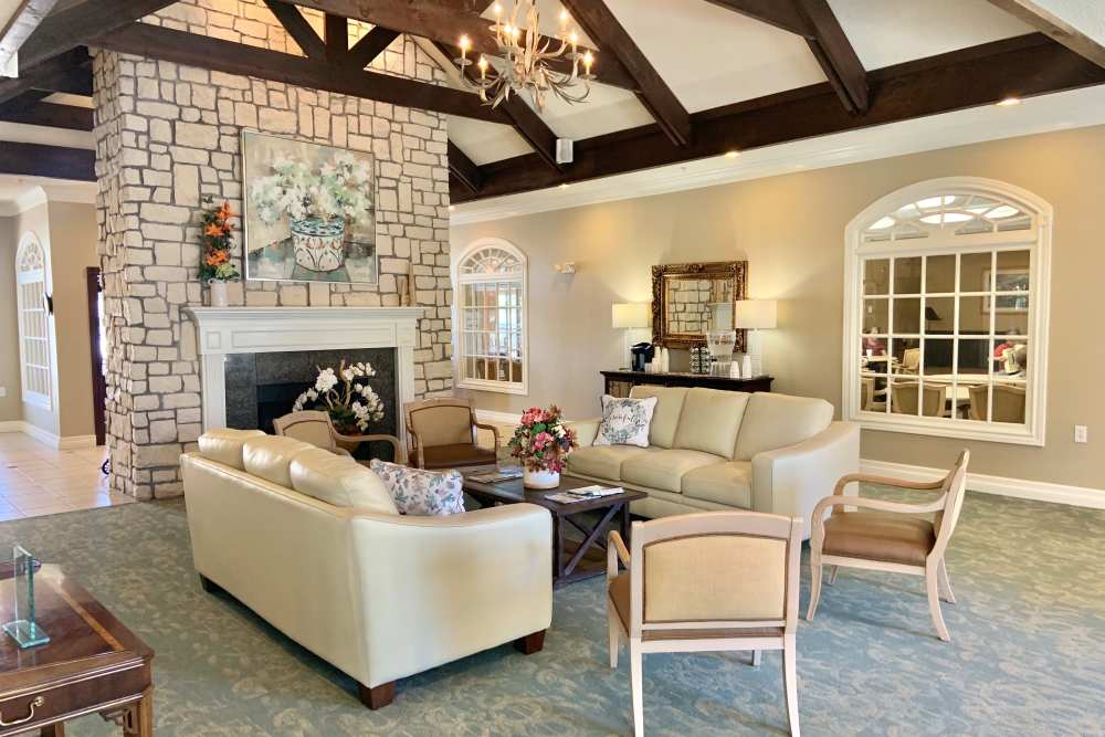 Living Room at Carriage Inn Bryan in Bryan, Texas
